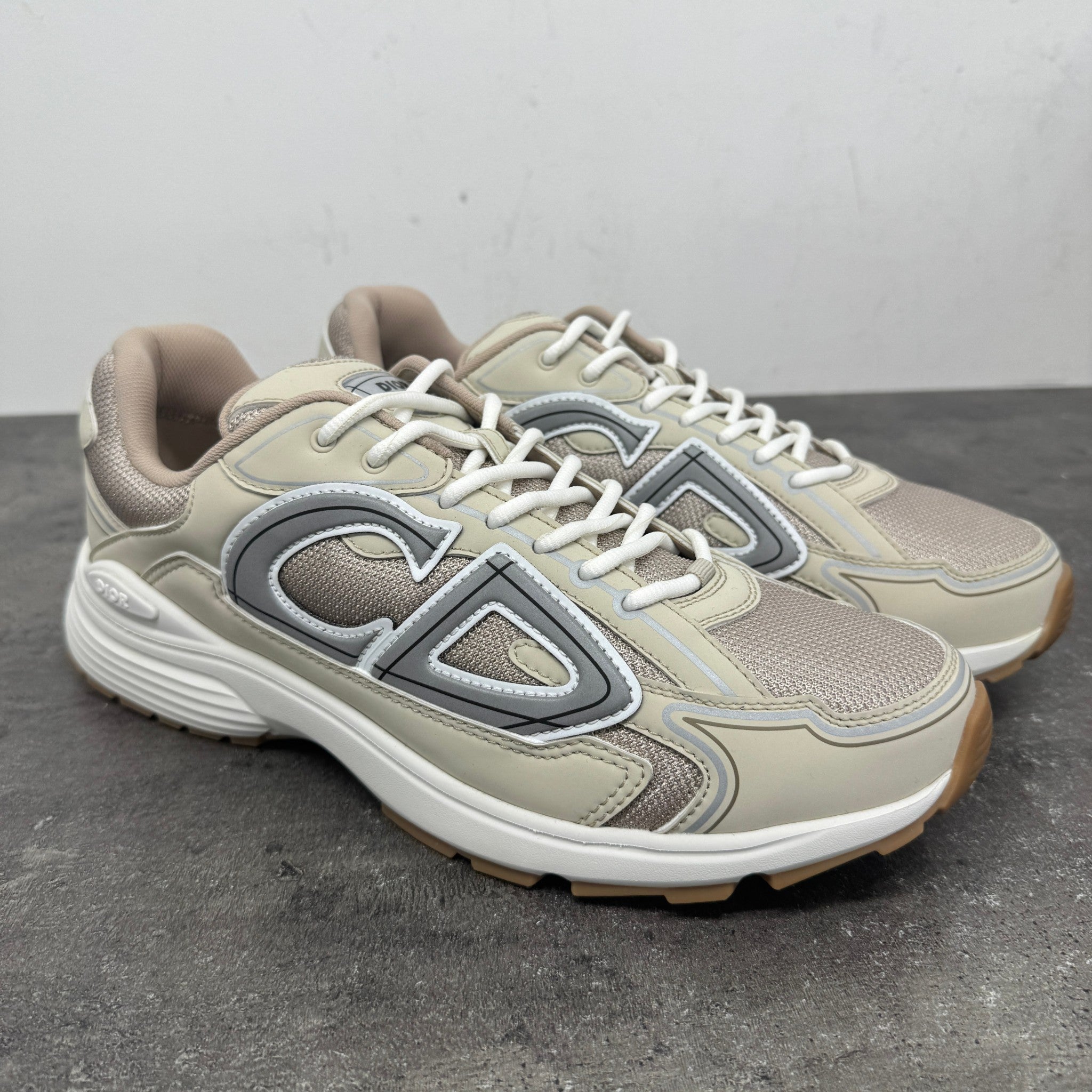 Men's B30 Low Trainers Beige Size EU 44 / UK 10