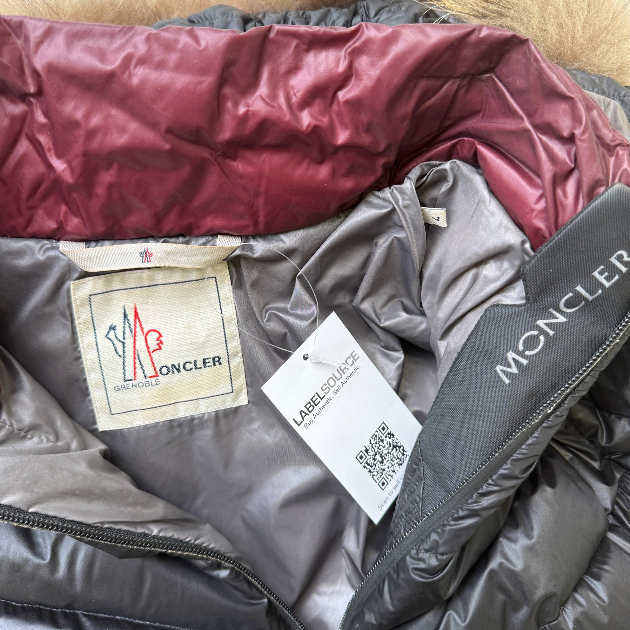 Women's Makalu Down Jacket Black Size 4 / UK 16