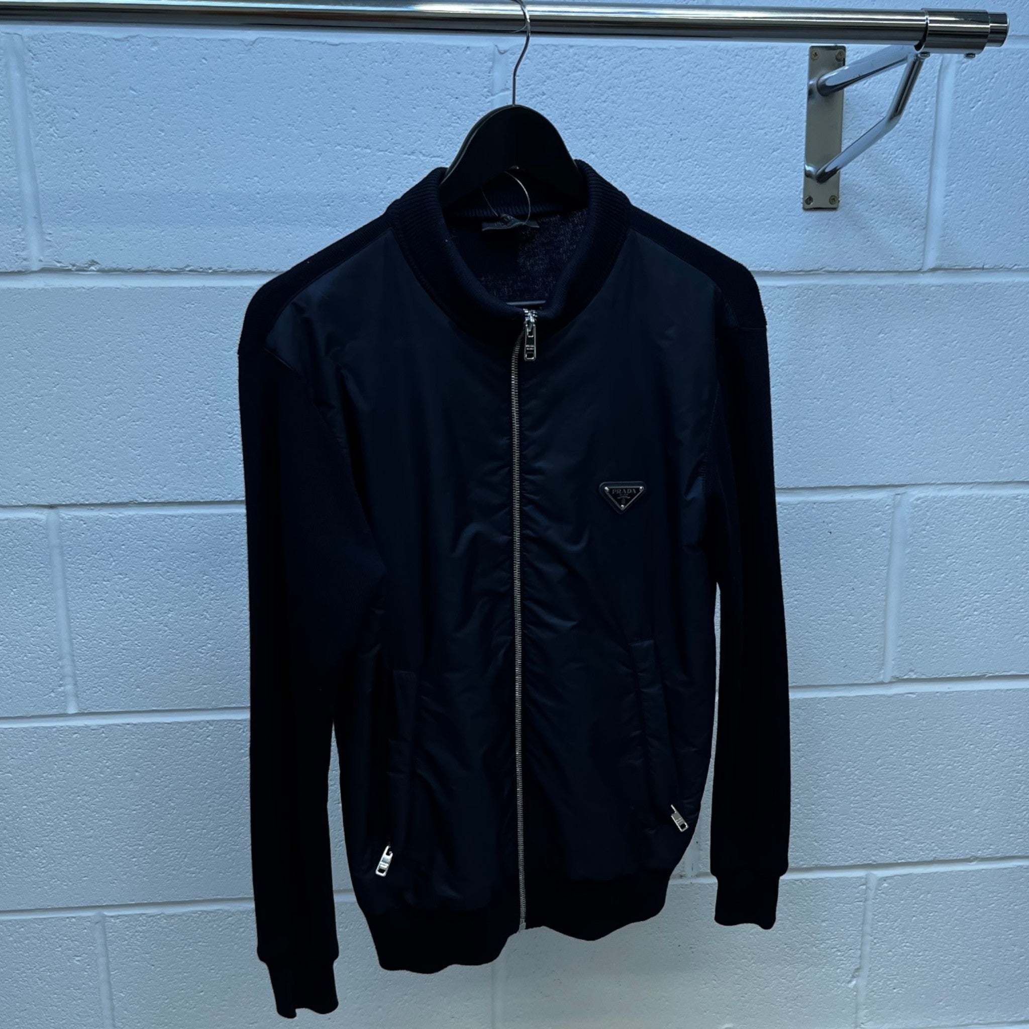 Men's Contrast-Trim Plaque Logo Jacket Navy Size IT 46 / S