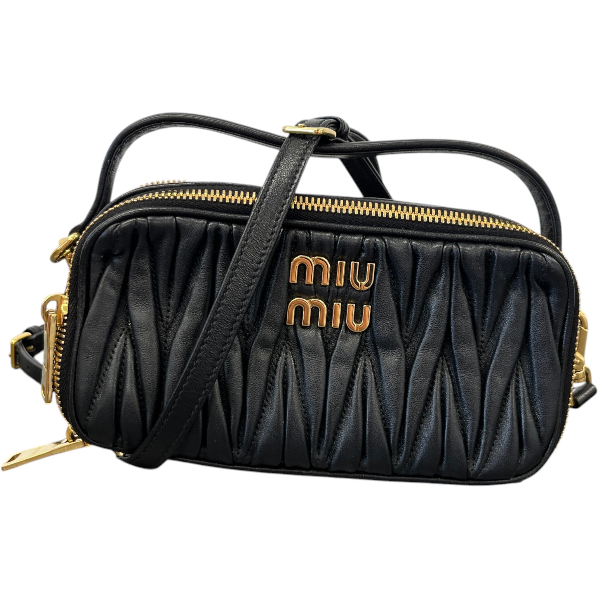 Women's Matelassé Handbag Black