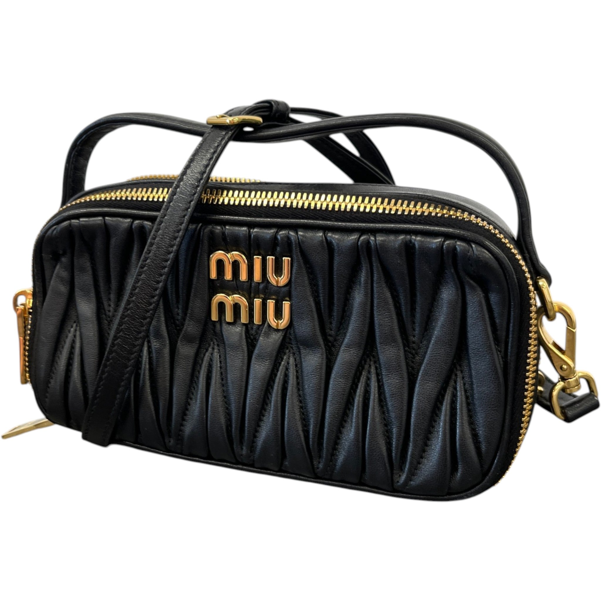 Women's Matelassé Handbag Black