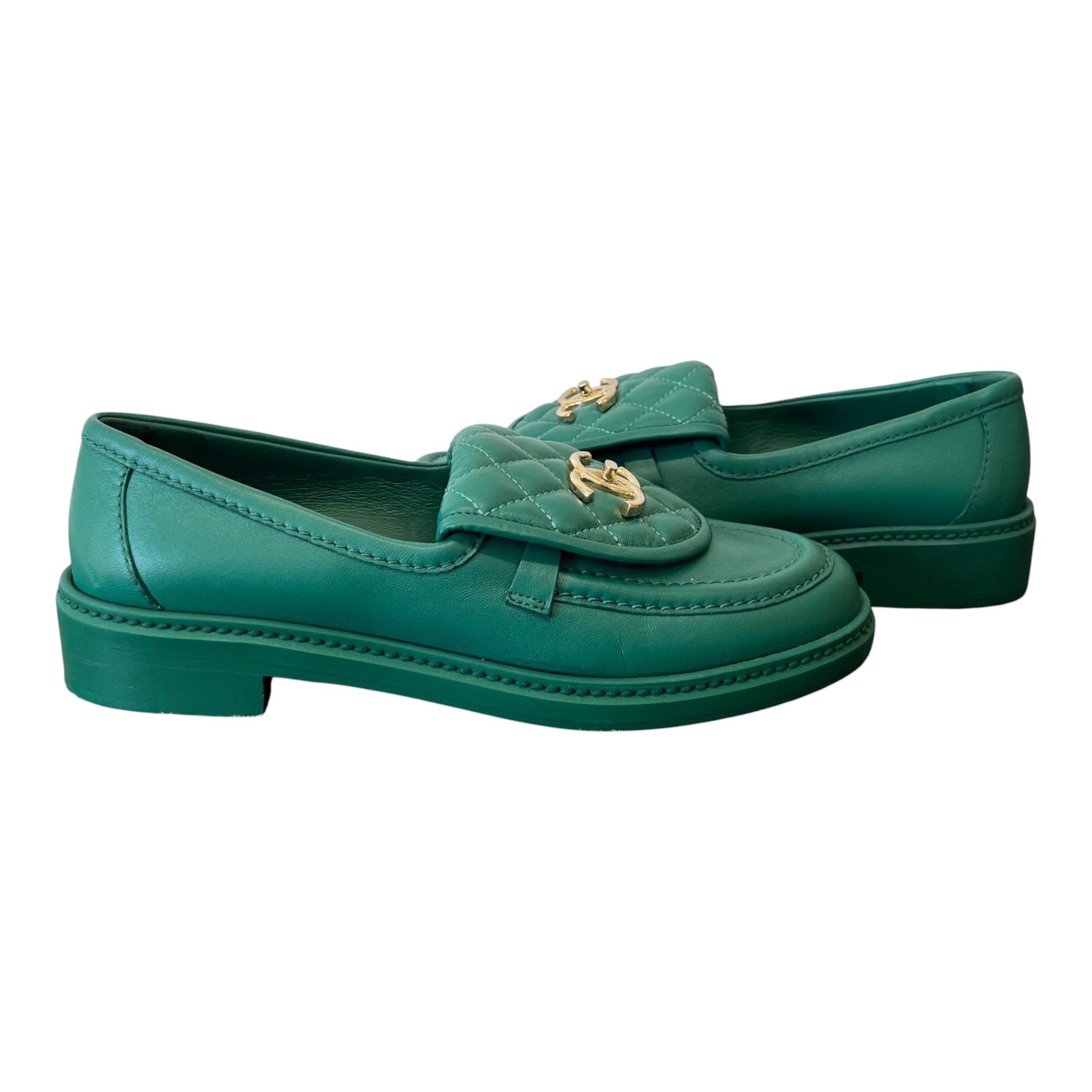 Women's Lambskin Quilted Cc Turnlock Loafers Green Size EU 37 / UK 4