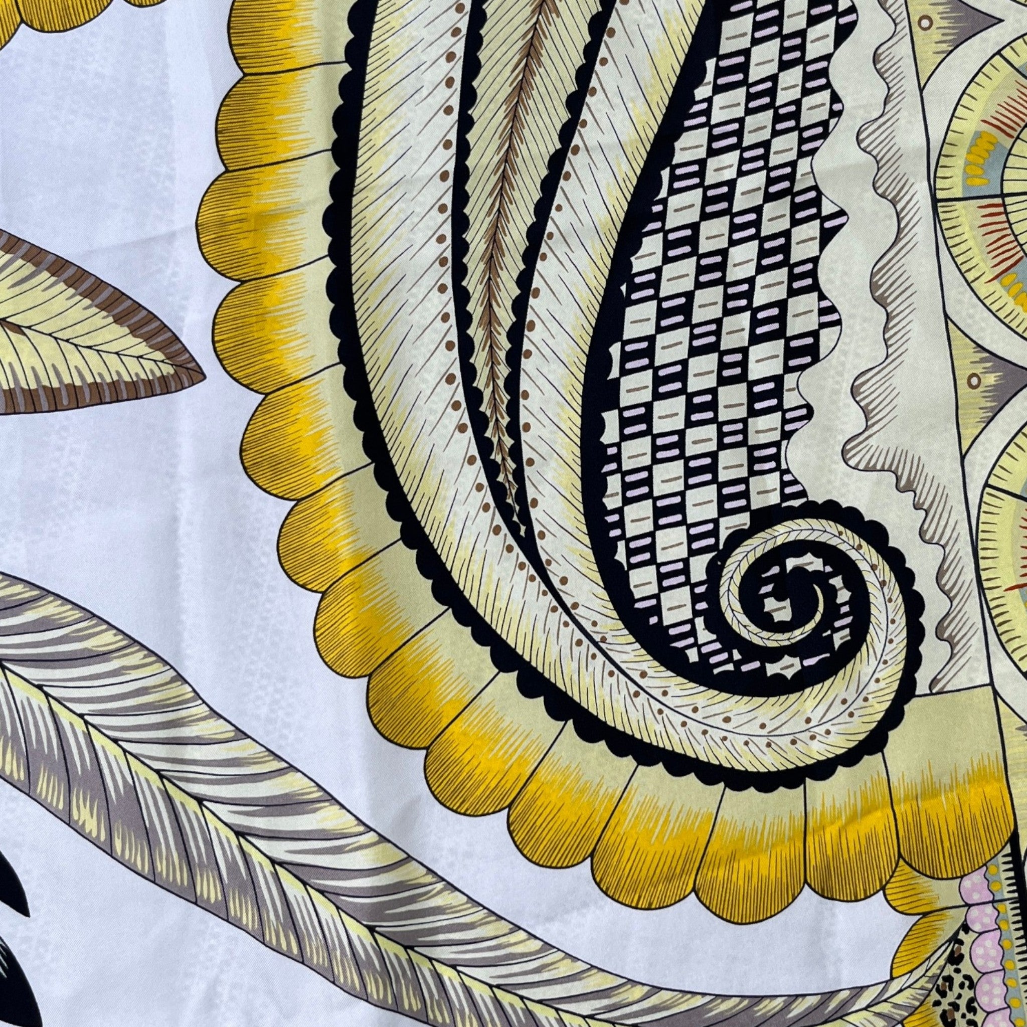 Women's The Savana Dance Scarf Yellow