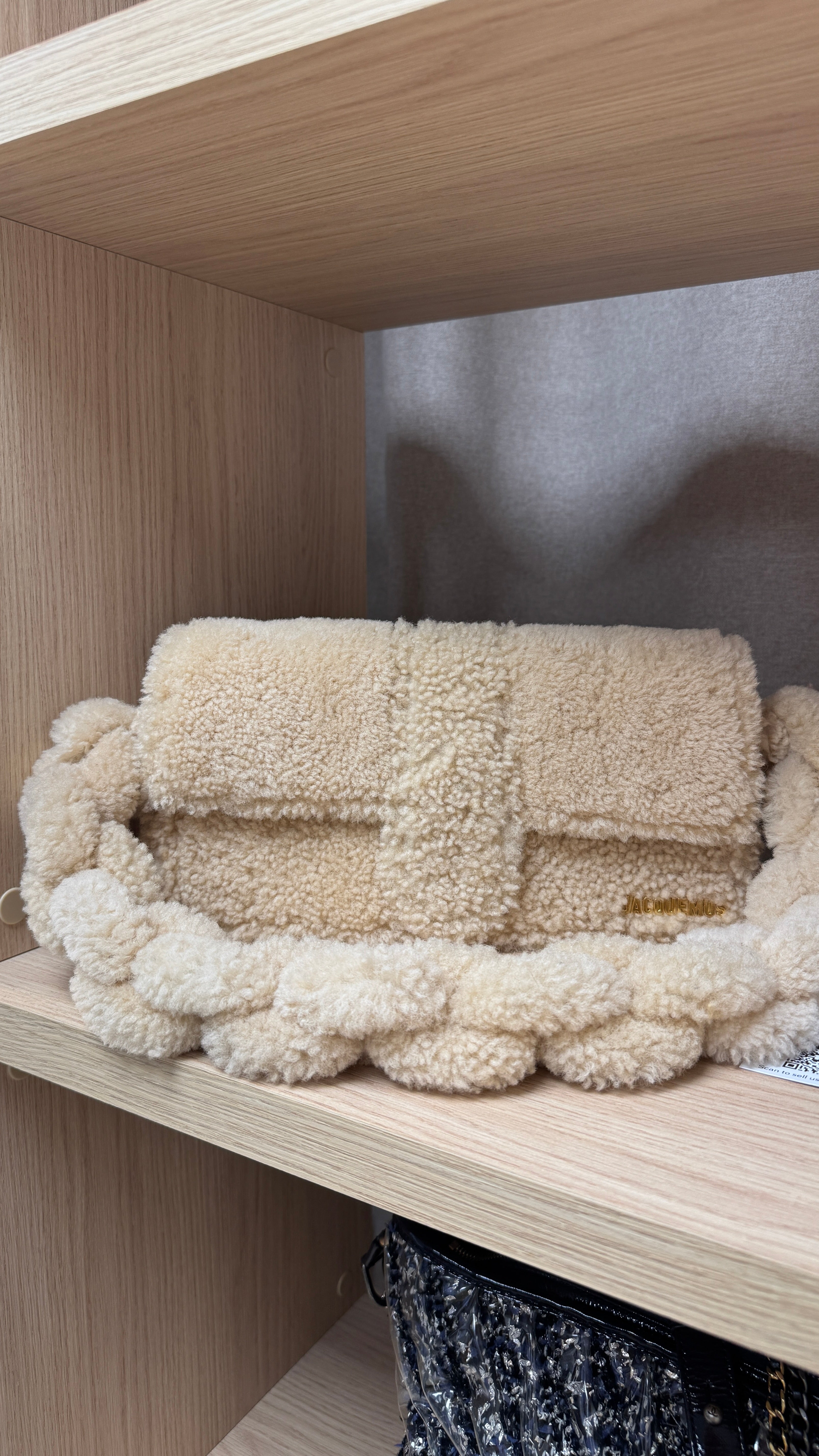 Women's Le Bambidou Shearling Bag Beige