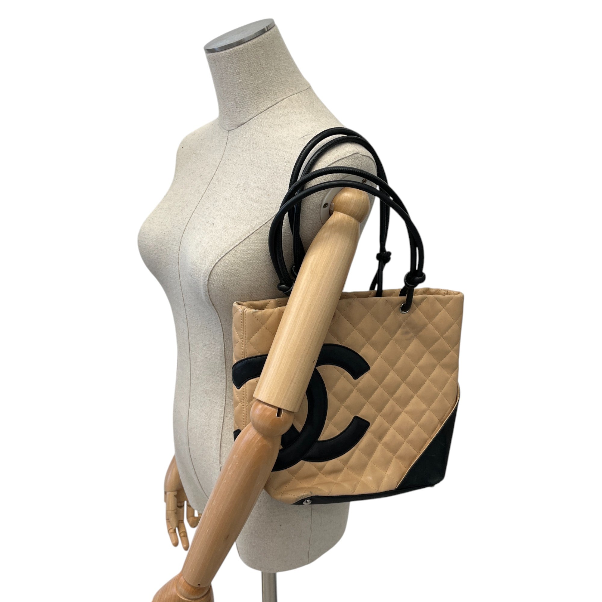 Women's Cambo Pochette Handbag Beige