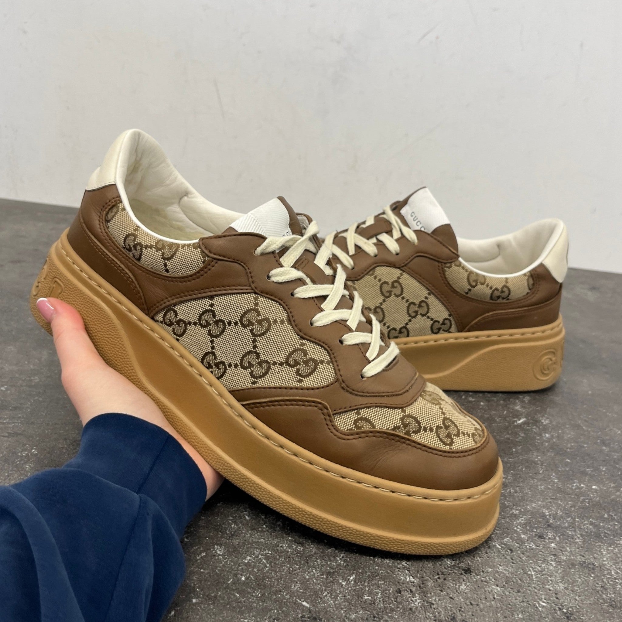 Men's Gg Supreme Low Trainers Brown Size EU 41.5 / UK 7.5