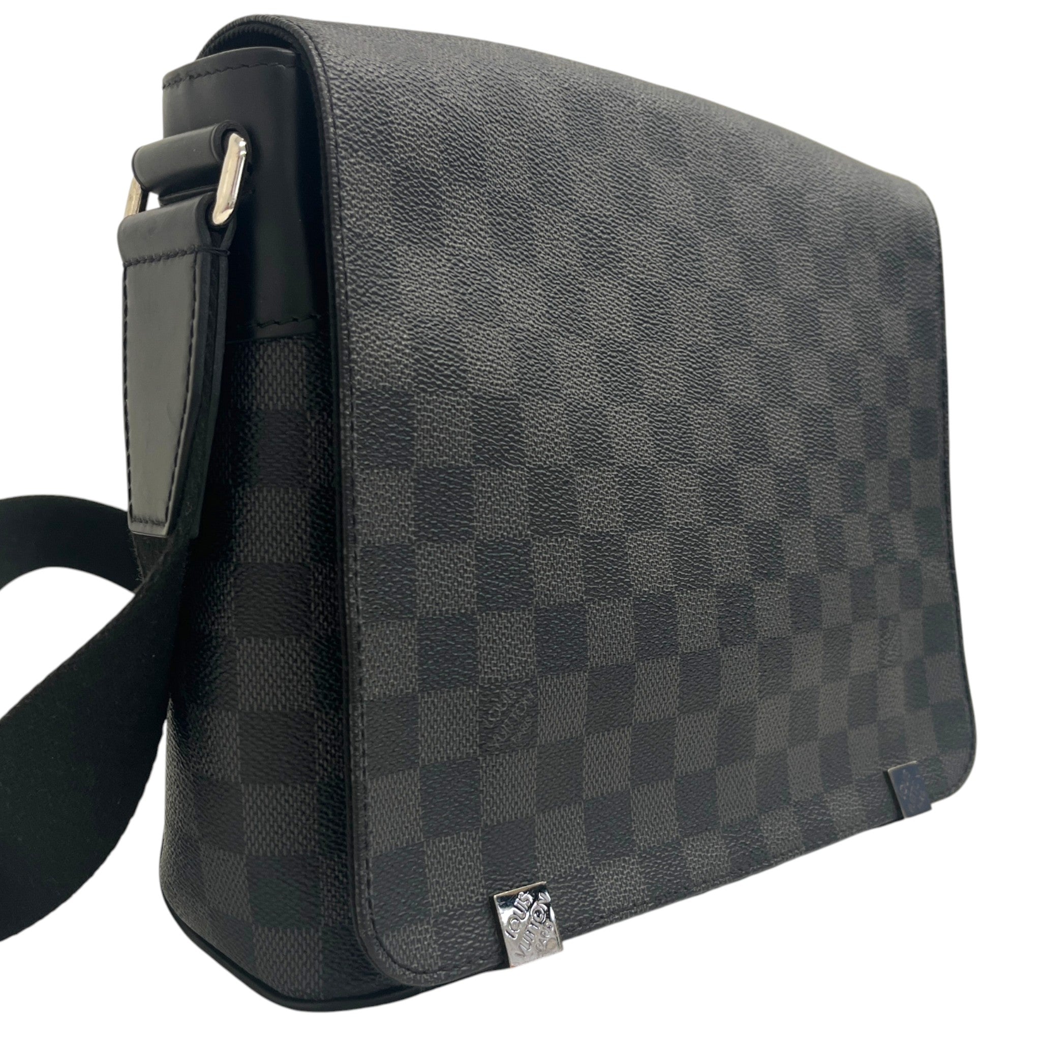 Men's Damier Graphite District Pm Bag Charcoal