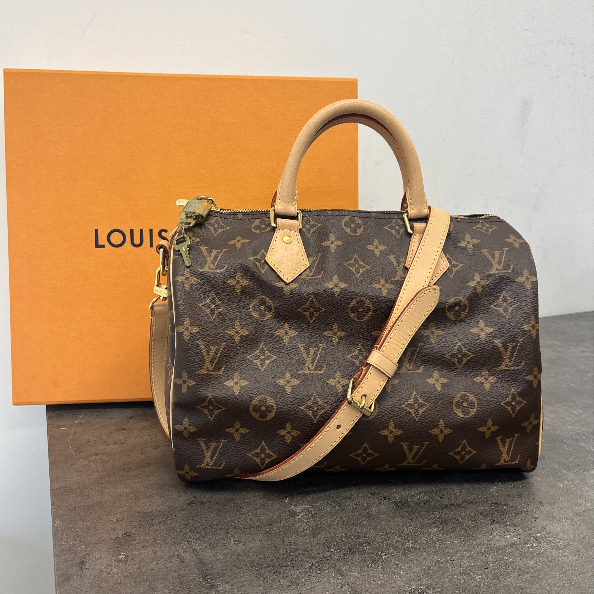 Women's Monogram Speedy Bandoulière 30 Bag Brown