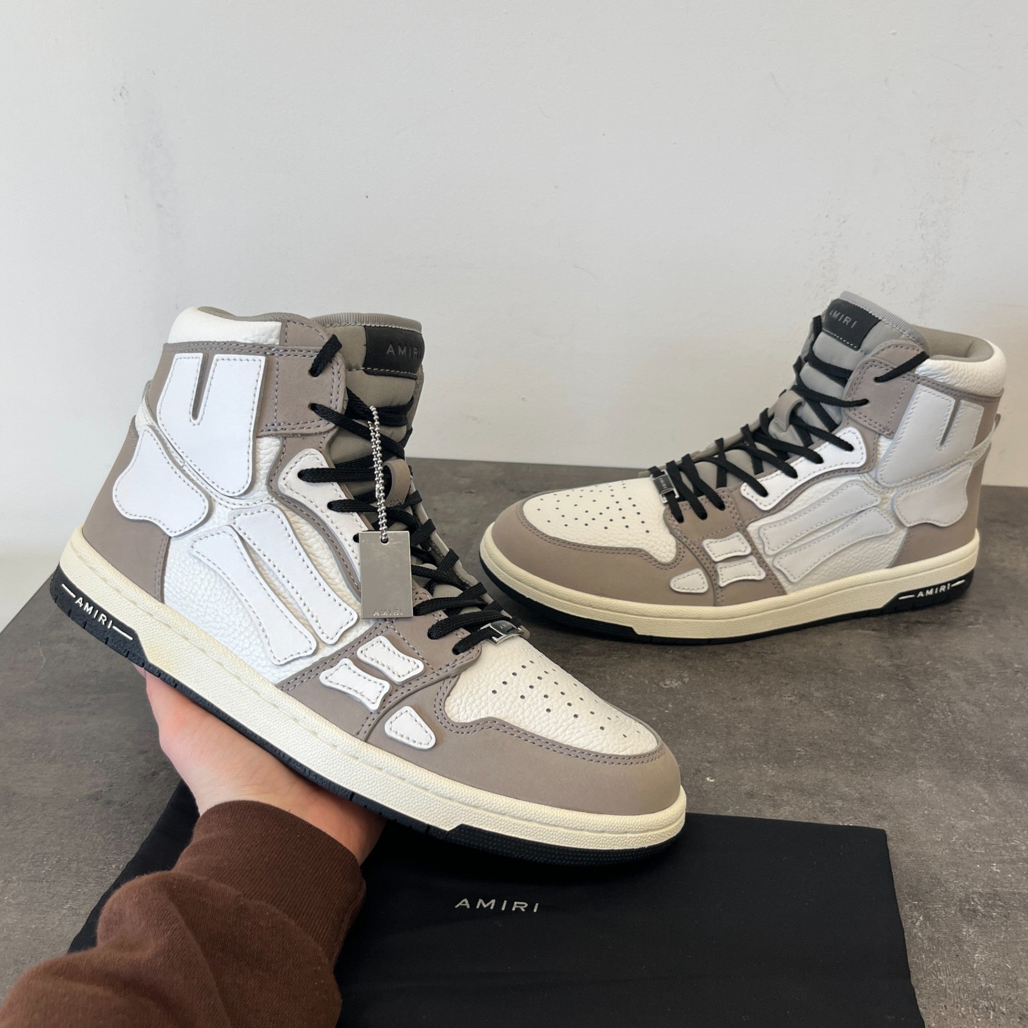 Men's Skeleton High Trainers Beige Size EU 43 / UK 9
