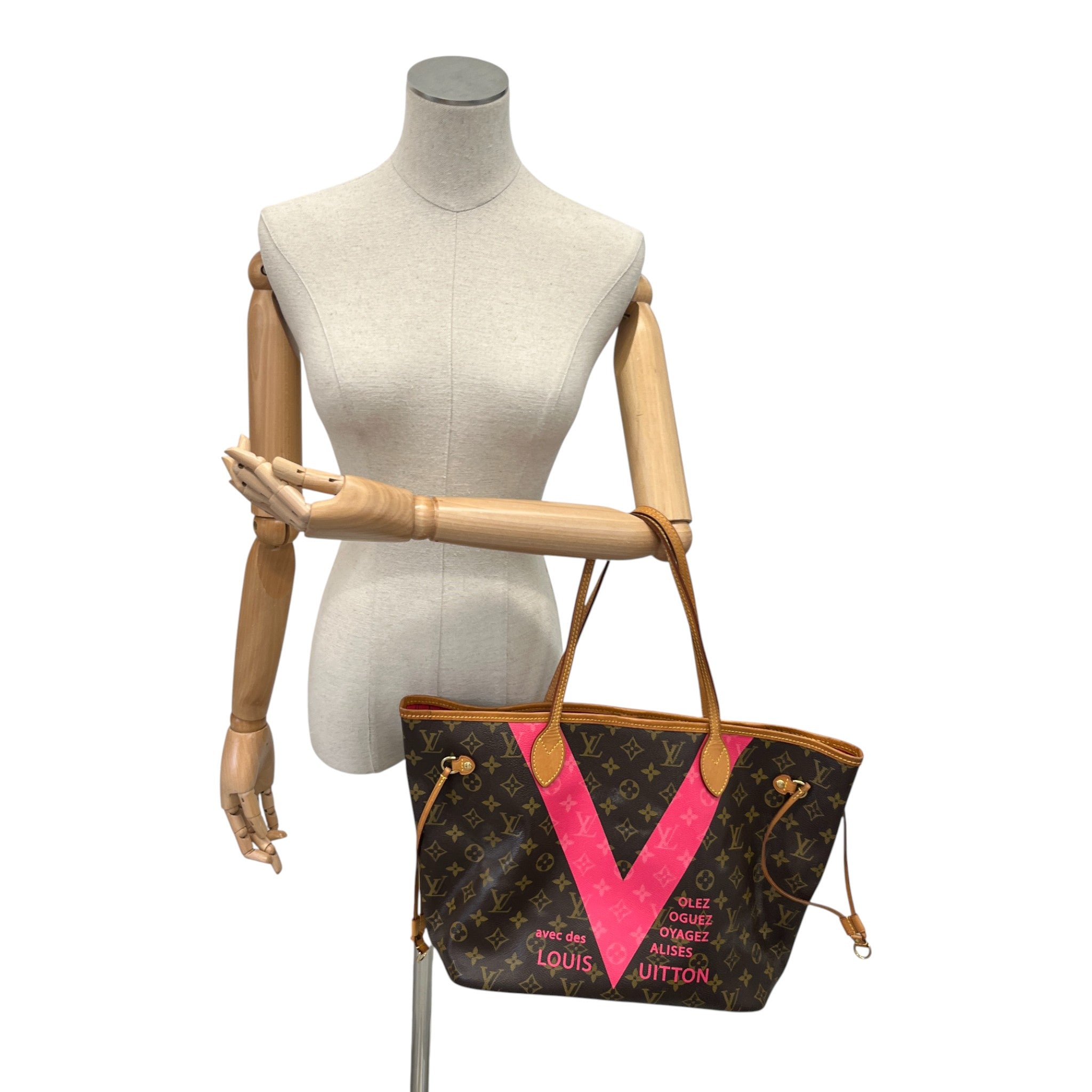 Women's Monogram V Neverfull Mm Handbag Brown