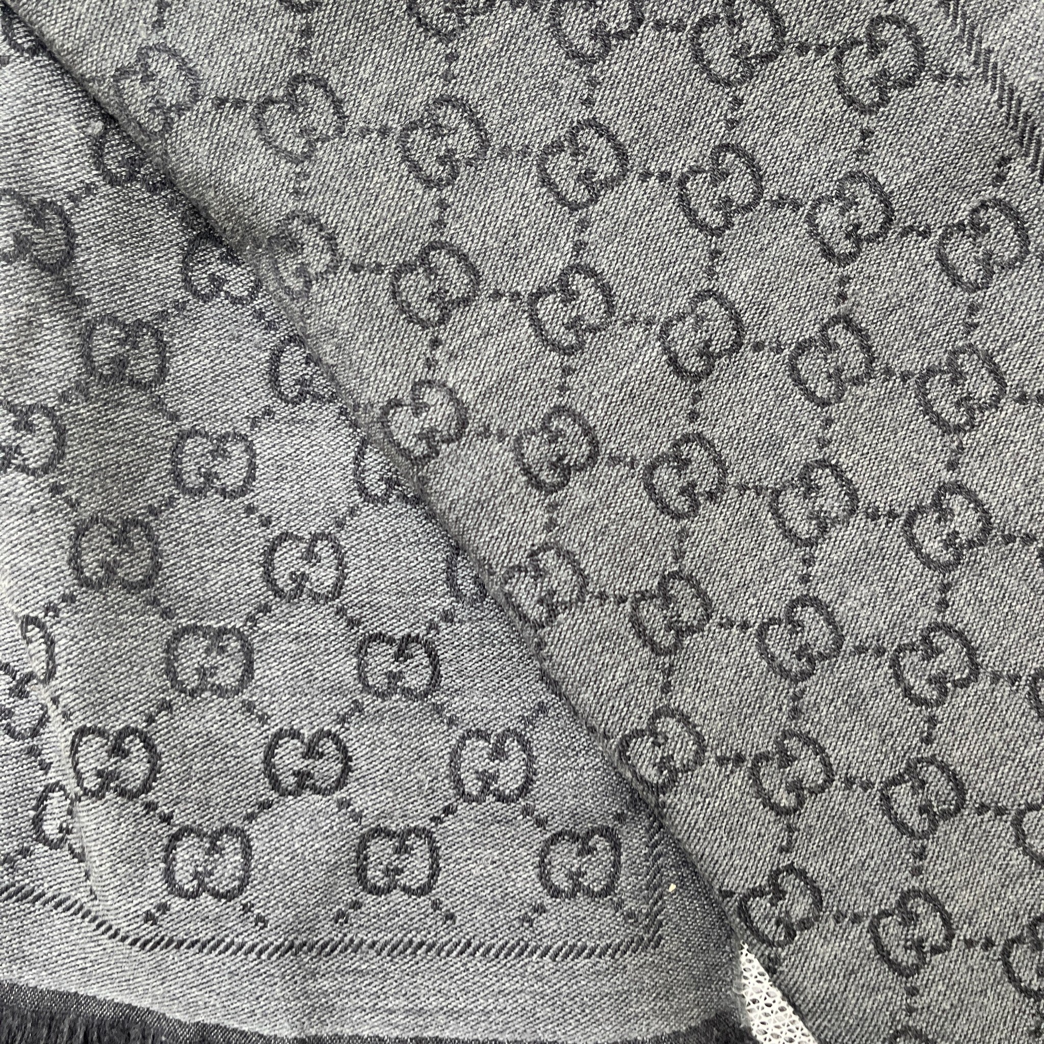 Women's Gg Monogram Scarf Grey