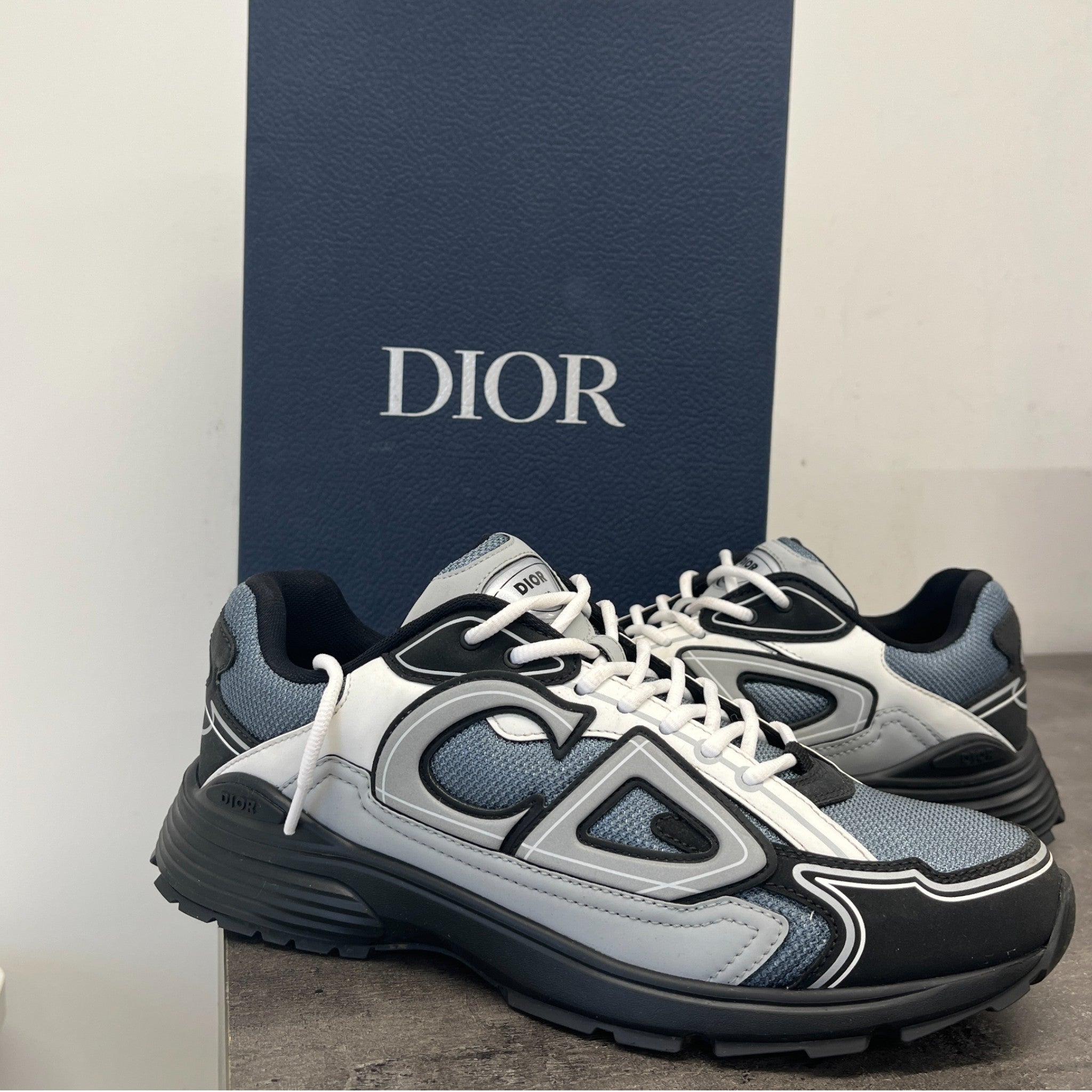 Men's B30 Low Trainers Grey Size EU 42.5 / UK 8.5