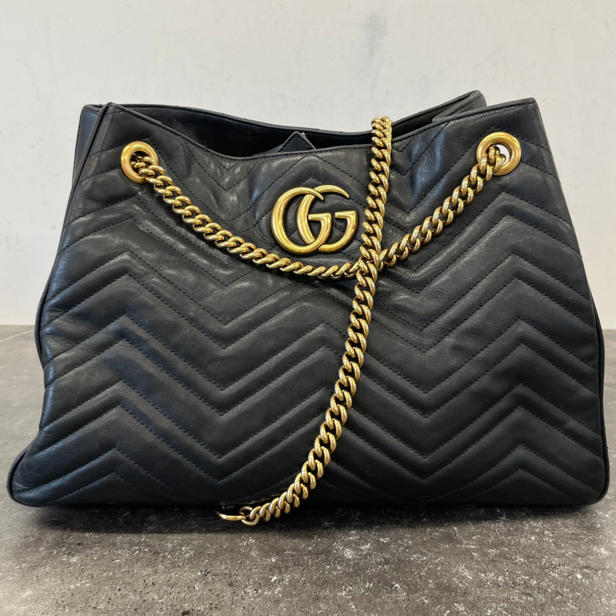 Women's Gg Marmont Tote Bag Black