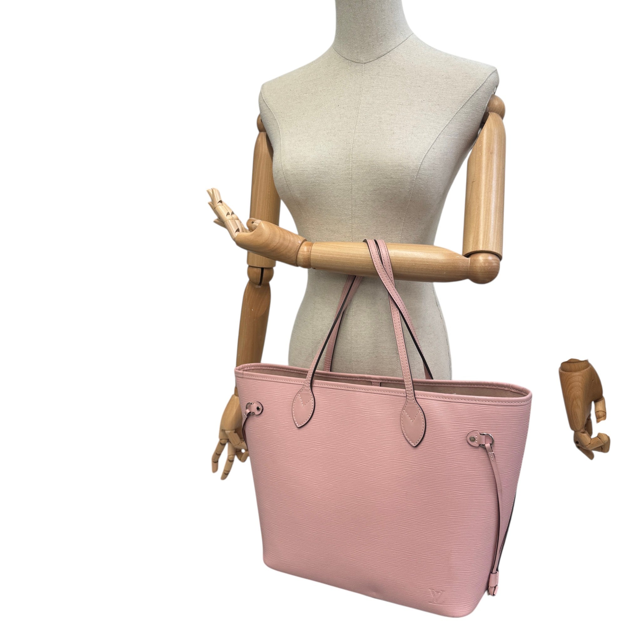 Women's Rose Ballerine Epi Neverfull Mm Bag Pink