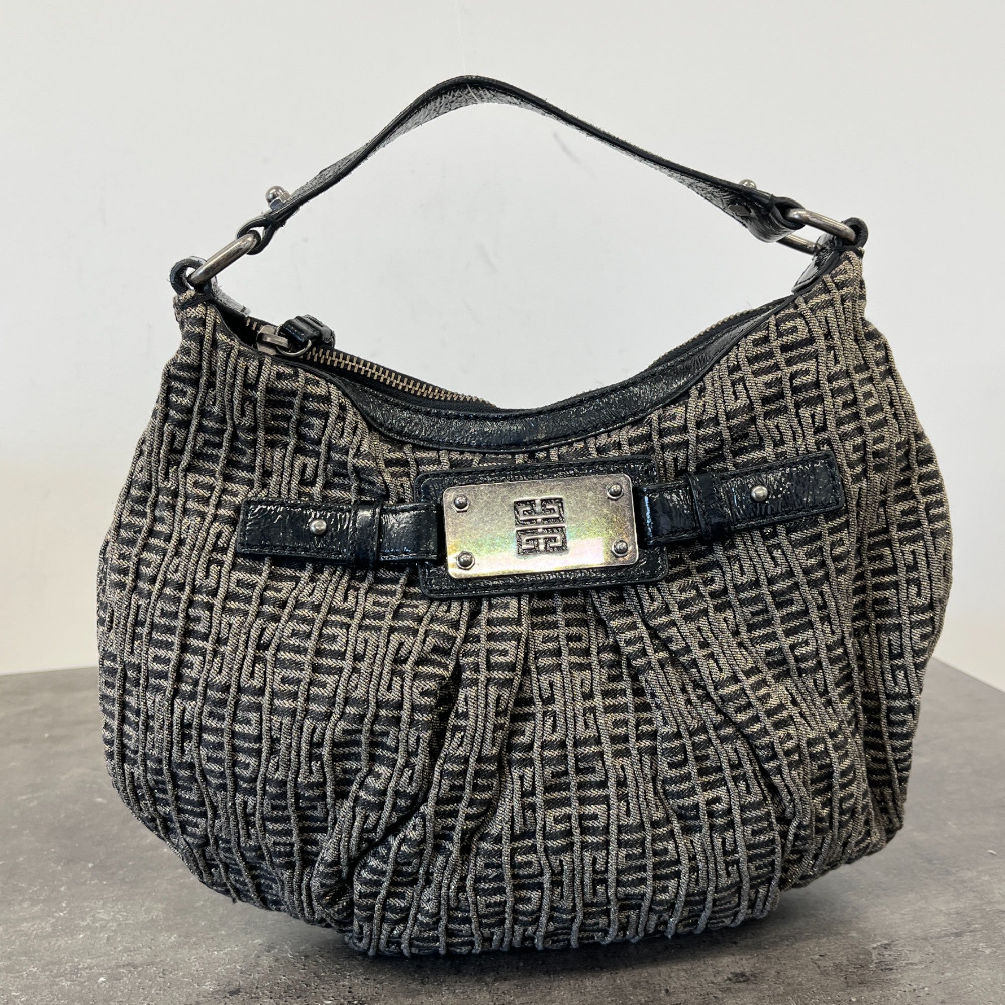 Women's Plaque Logo Handbag Beige