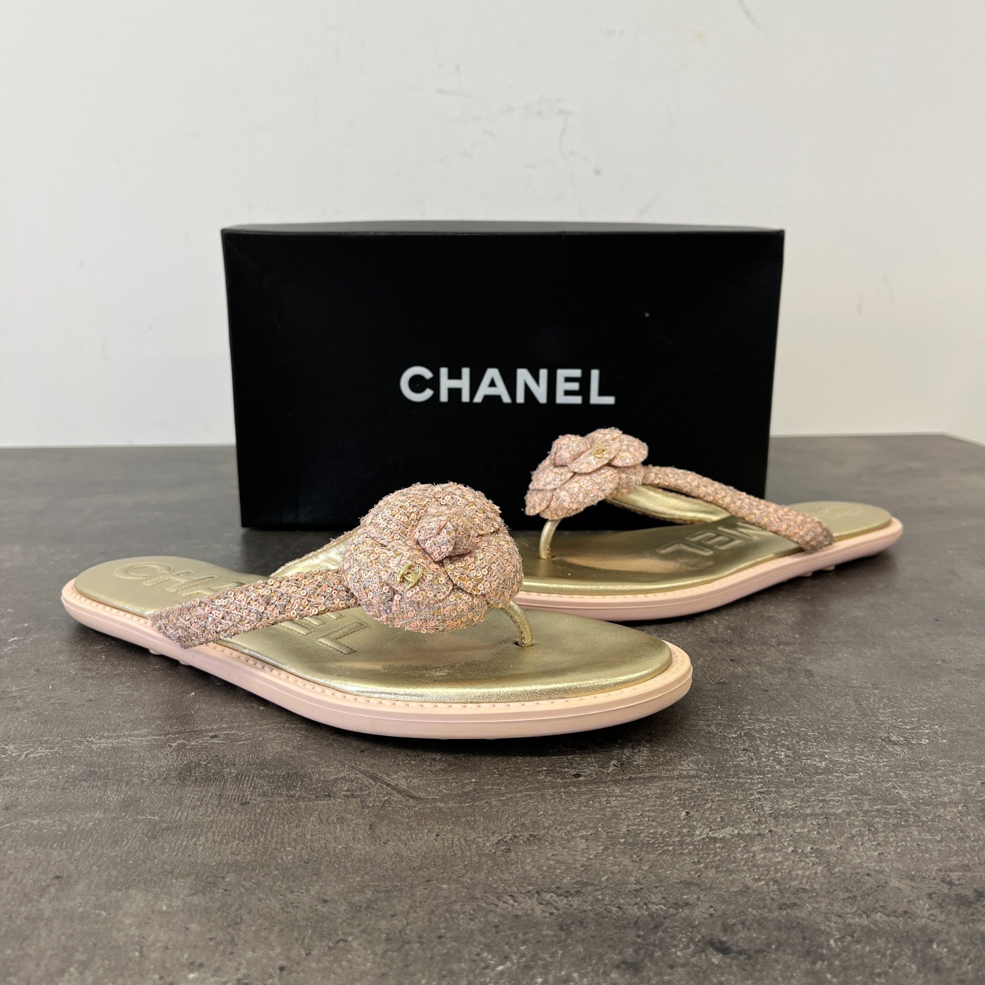 Women's Tweed Cc Camellia Sandals Pink Size EU 40 / UK 7