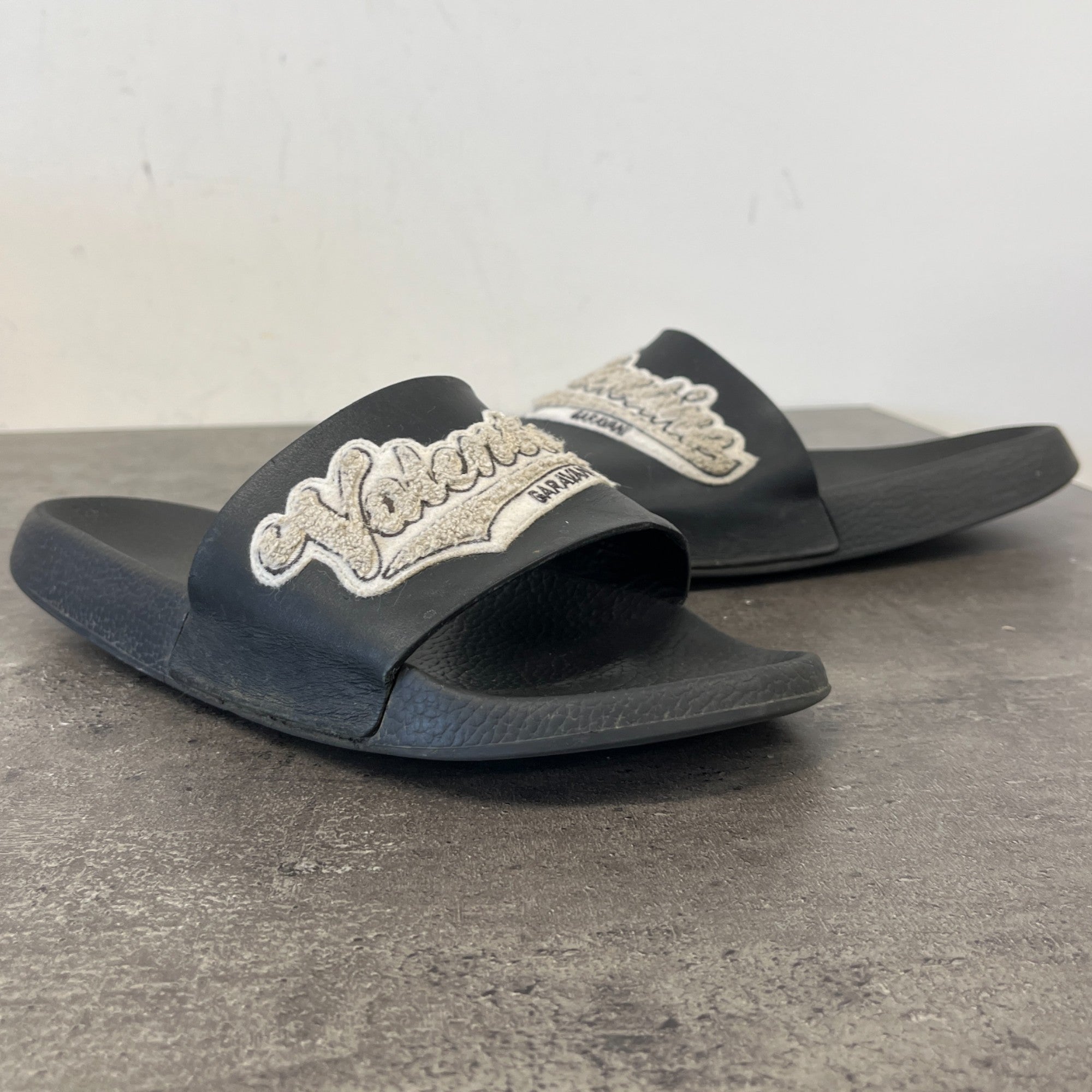 Men's Applique Logo Slides Black Size EU 44 / UK 10