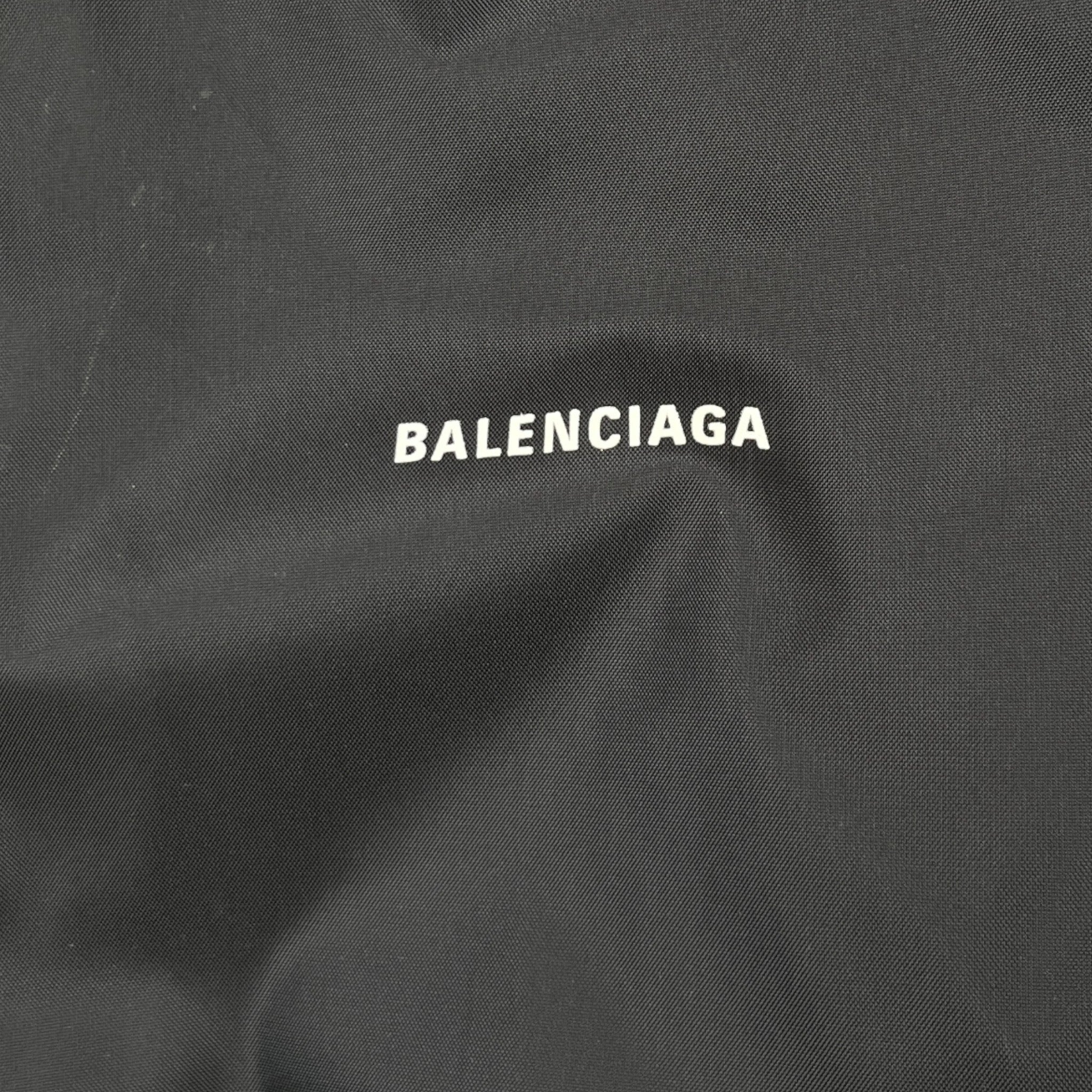 Women's Oversized Logo Print Down Jacket Black Size XS