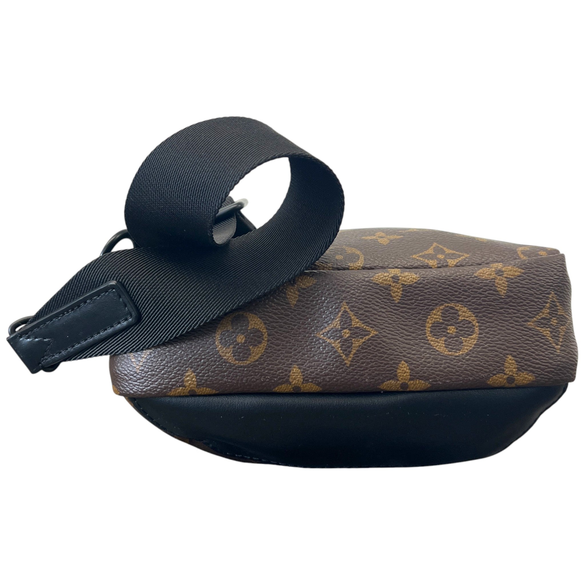 Men's Monogram Avenue Pm Slingbag Bag Brown