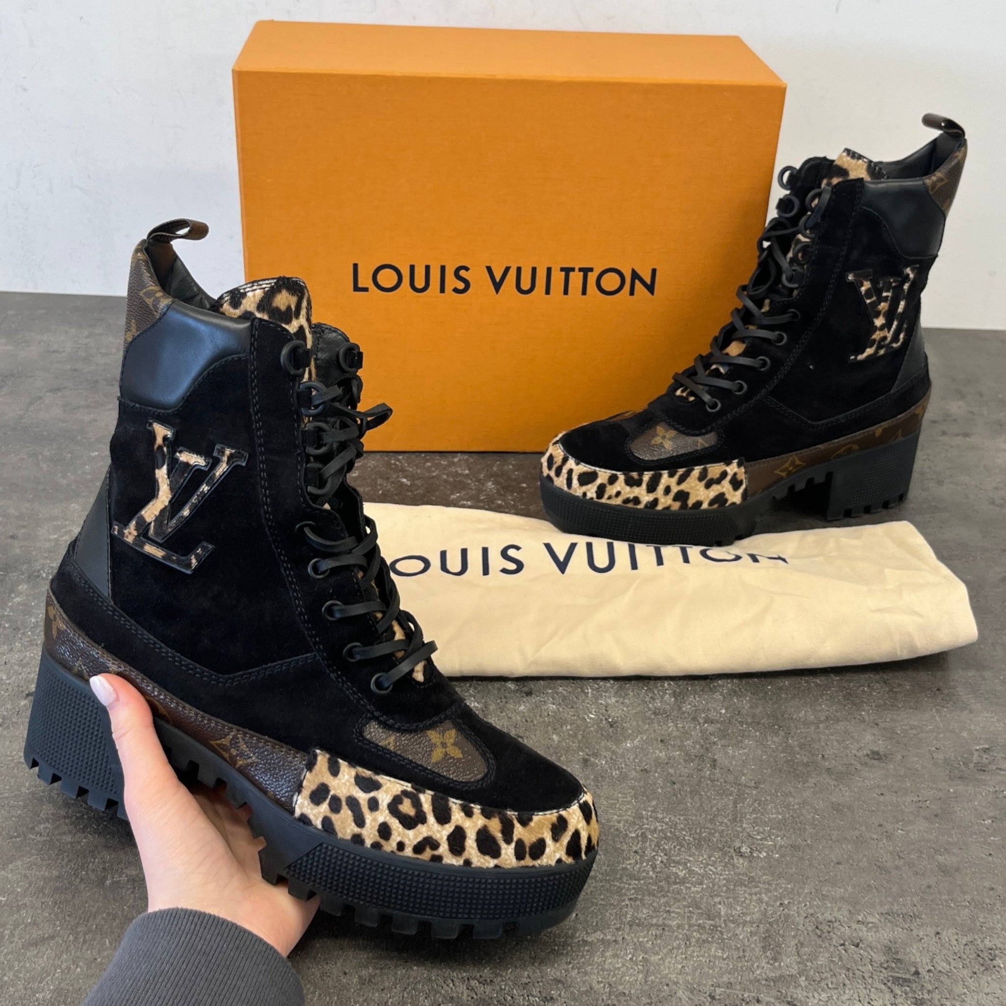 Women's Leopard Print Platform Desert Boots Black Size EU 40 / UK 7