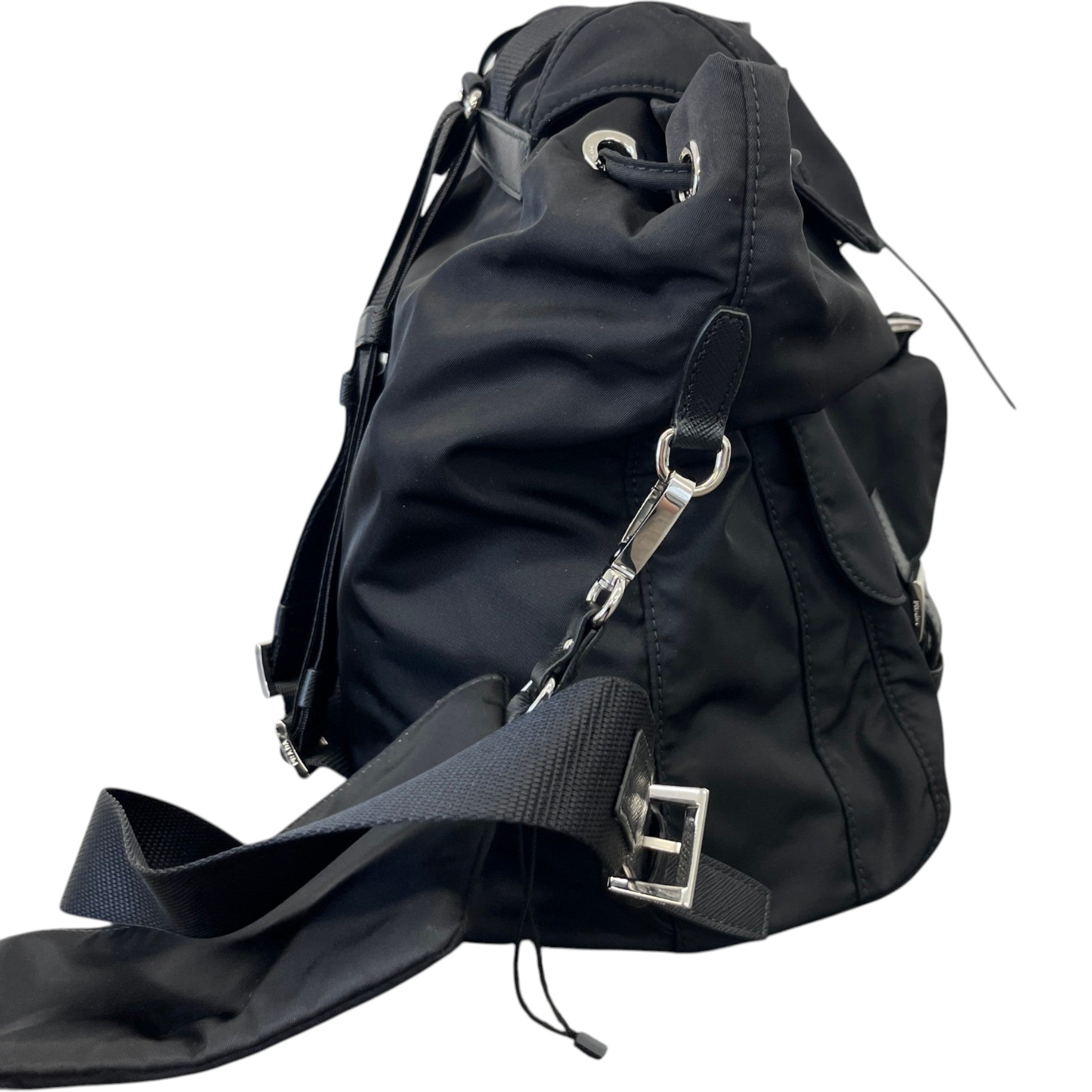 Women's Re-Nylon Plaque Logo Backpack Black