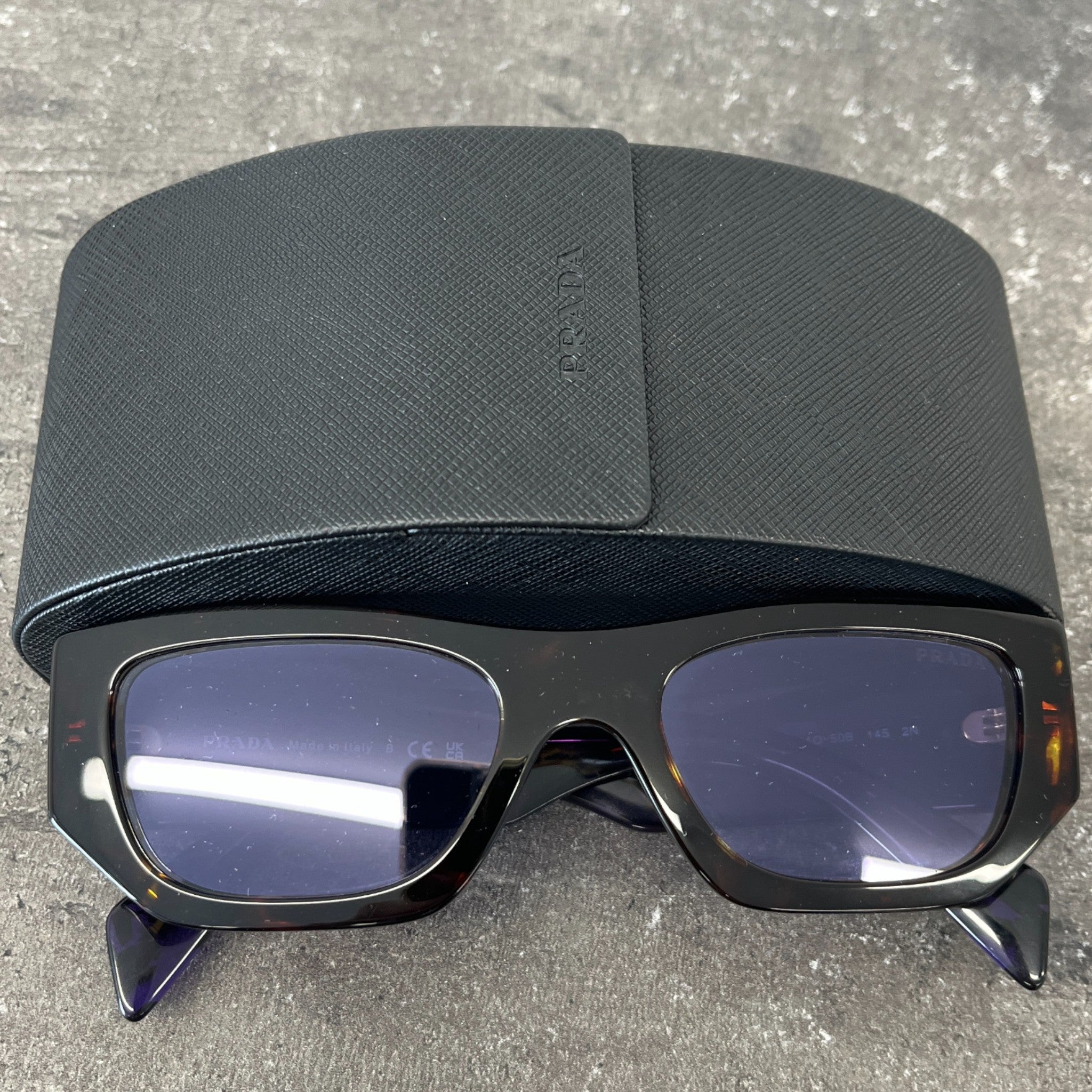 Women's Pr A01S Sunglasses Brown