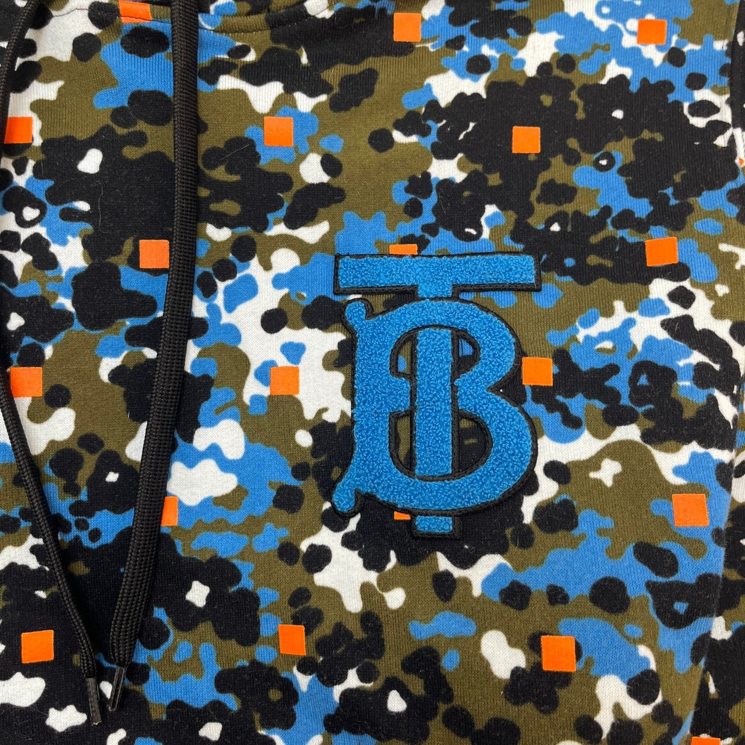 Men's Motif Camouflage Hoodie Black Size M