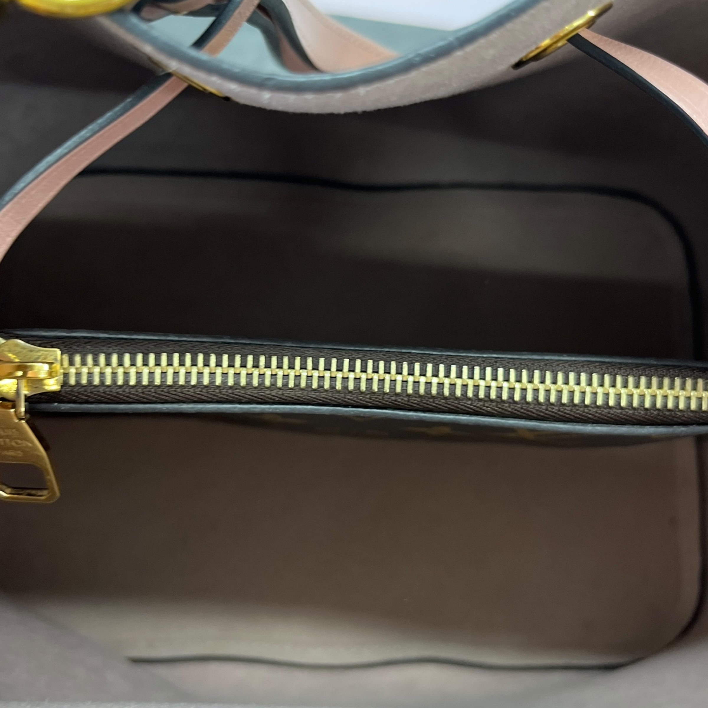 Women's Monogram Néonoé Bucket Mm Bag Brown