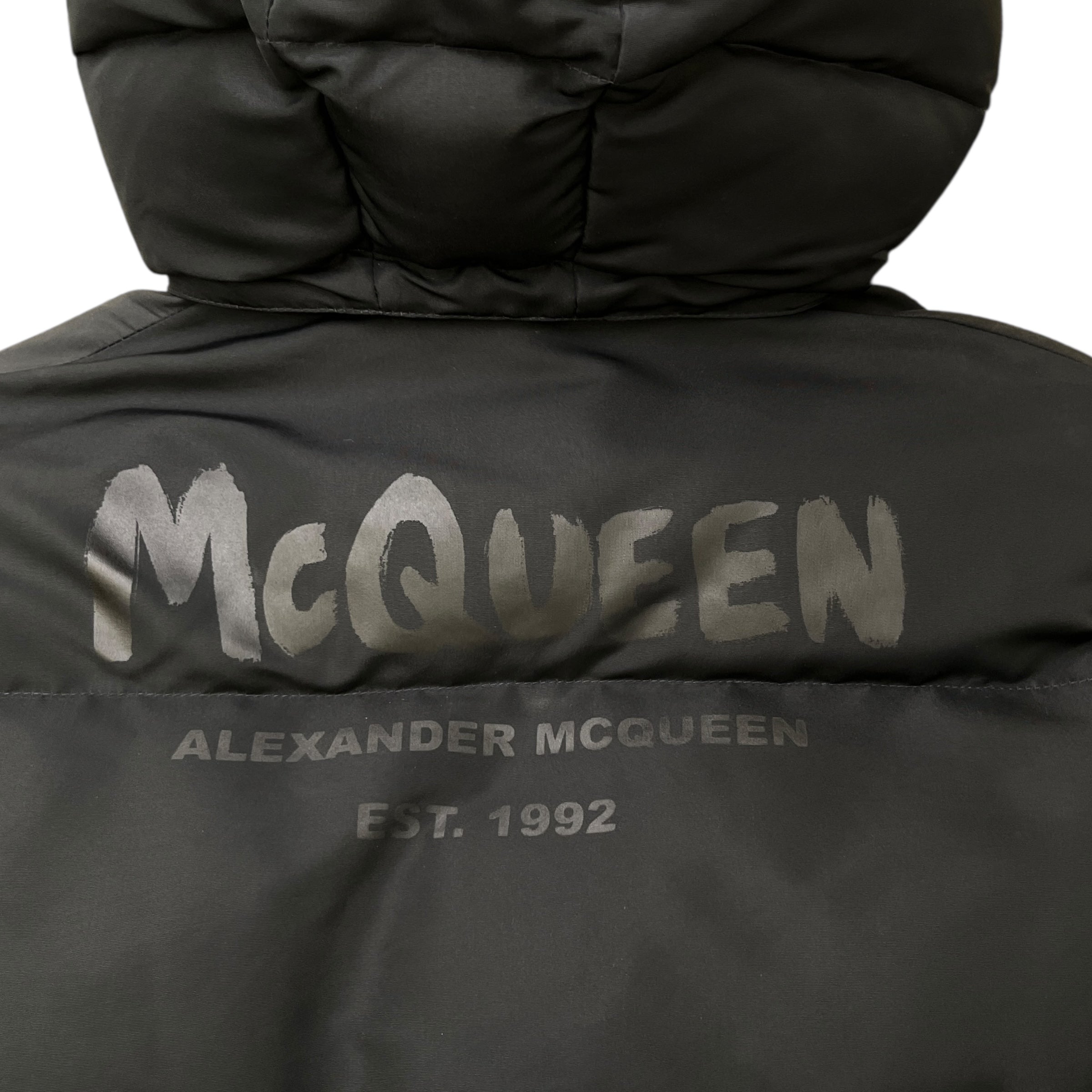 Men's Graffiti Logo Print Bomber Down Jacket Black Size IT 52 / XL