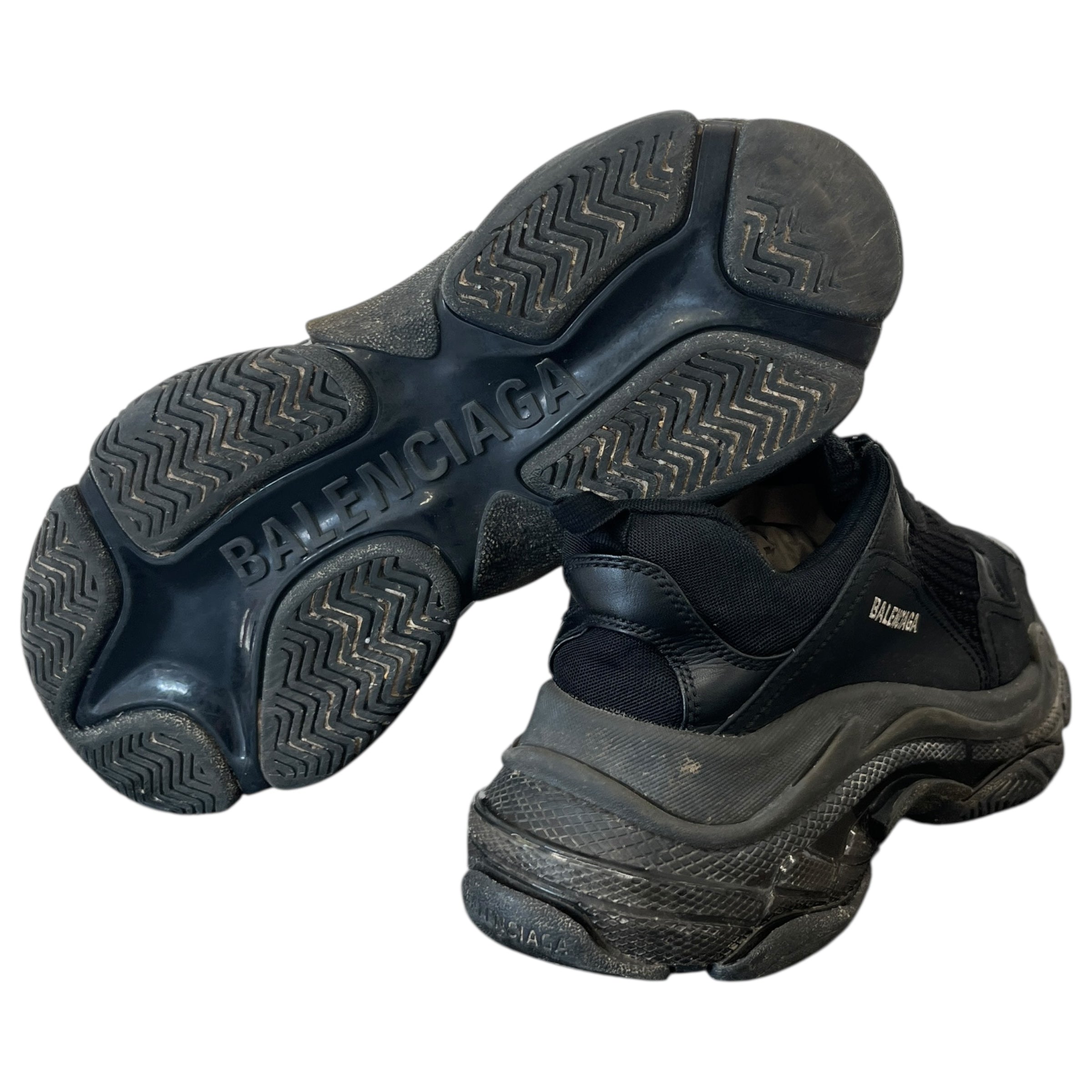 Men's Triple S Low Trainers Black Size EU 43 / UK 9