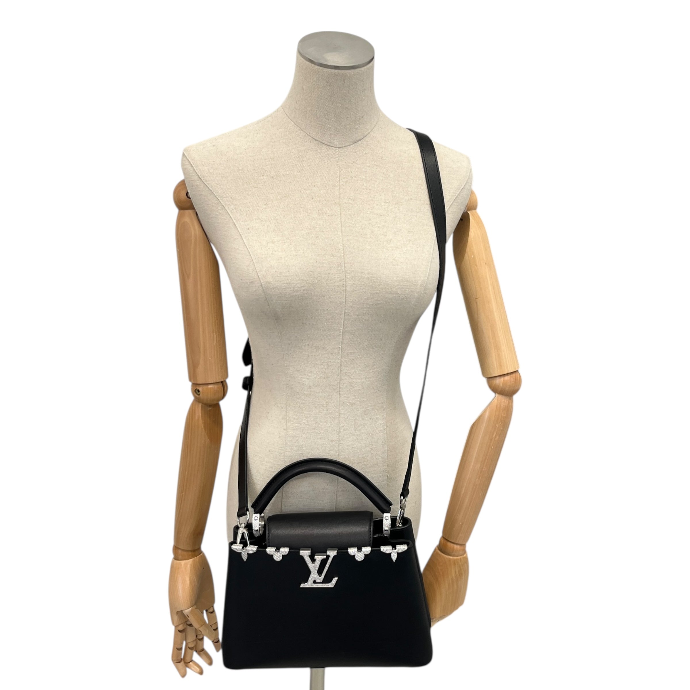 Women's Crystal Flowers Capucines Bb Handbag Black