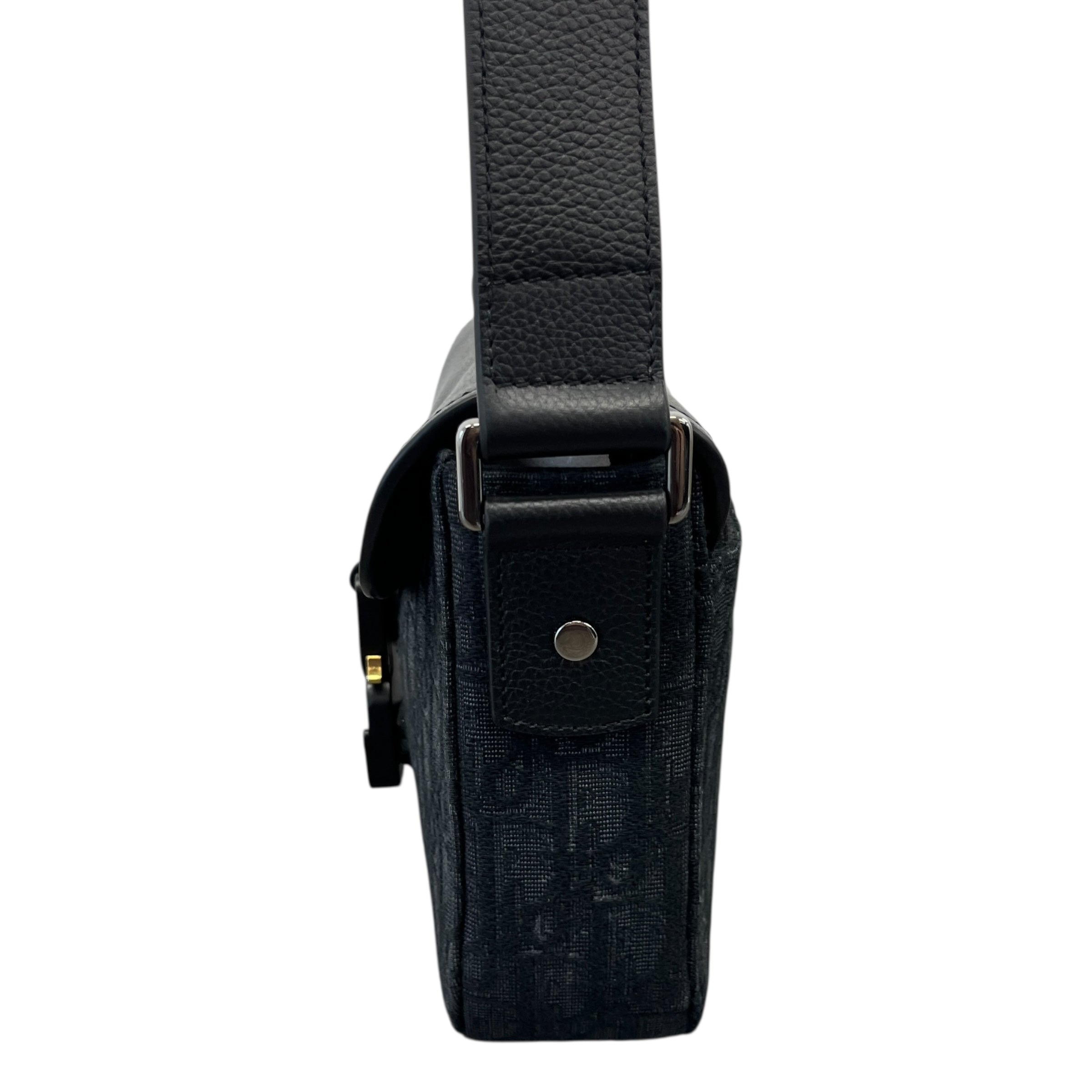 Men's Small Saddle Messenger Bag Black