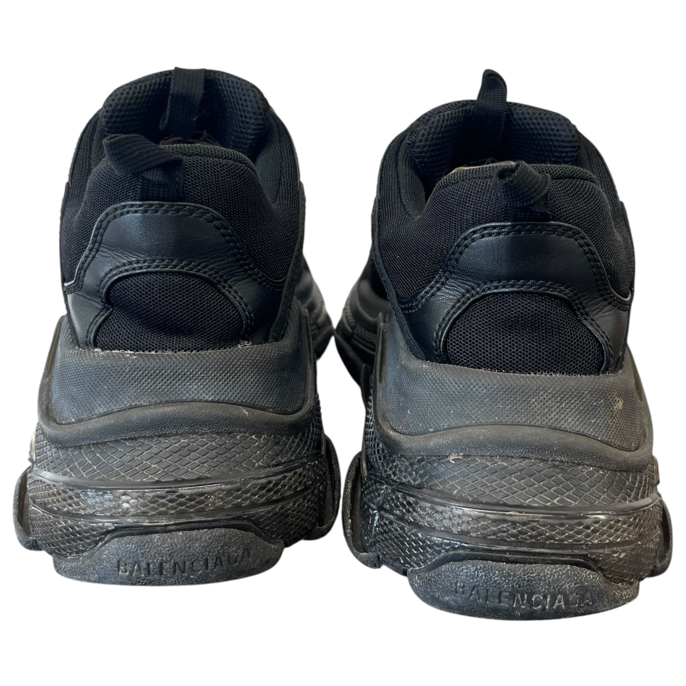 Men's Triple S Low Trainers Black Size EU 43 / UK 9