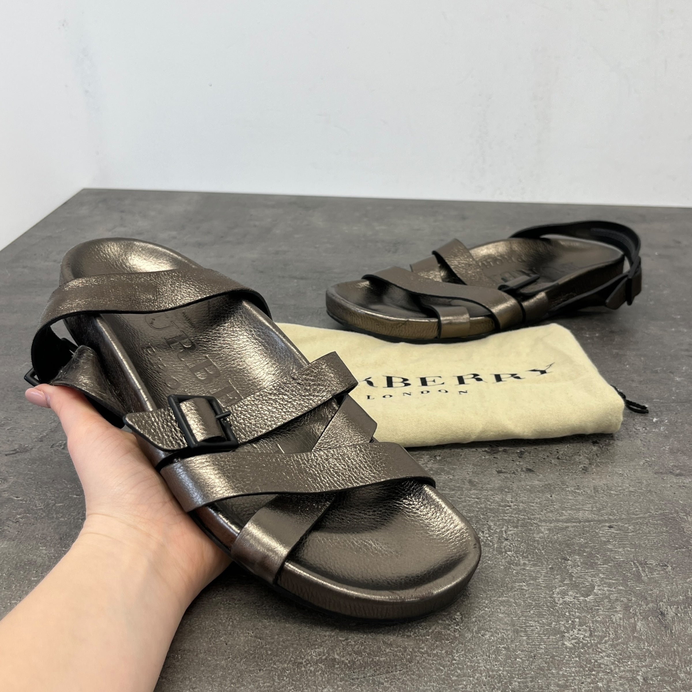 Men's Gladiator Sandals Gold Size EU 41 / UK 7