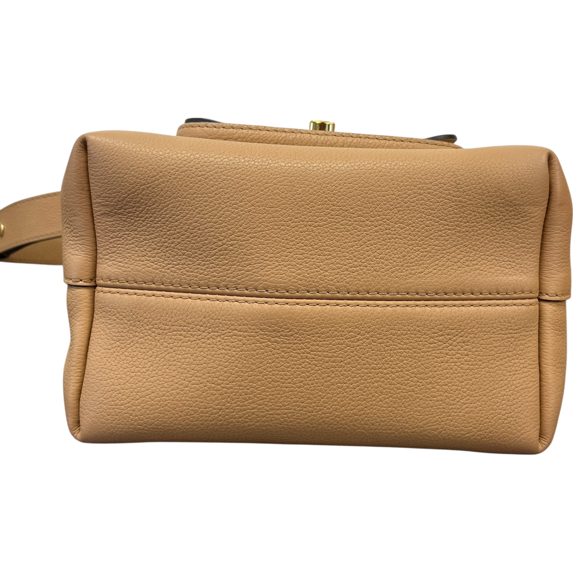 Women's Lock Me Bucket Bag Beige