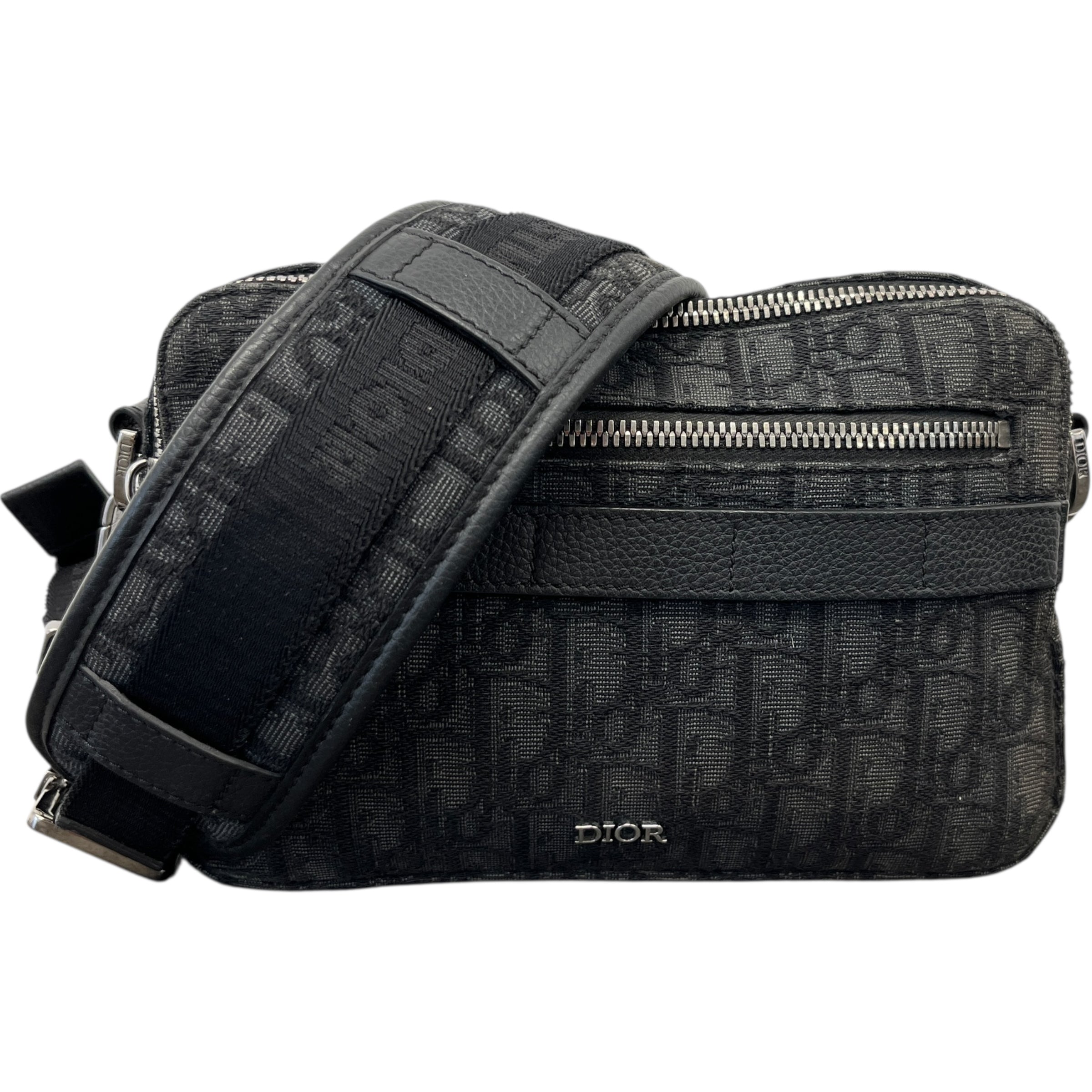 Men's Safari Oblique Messenger Bag Grey