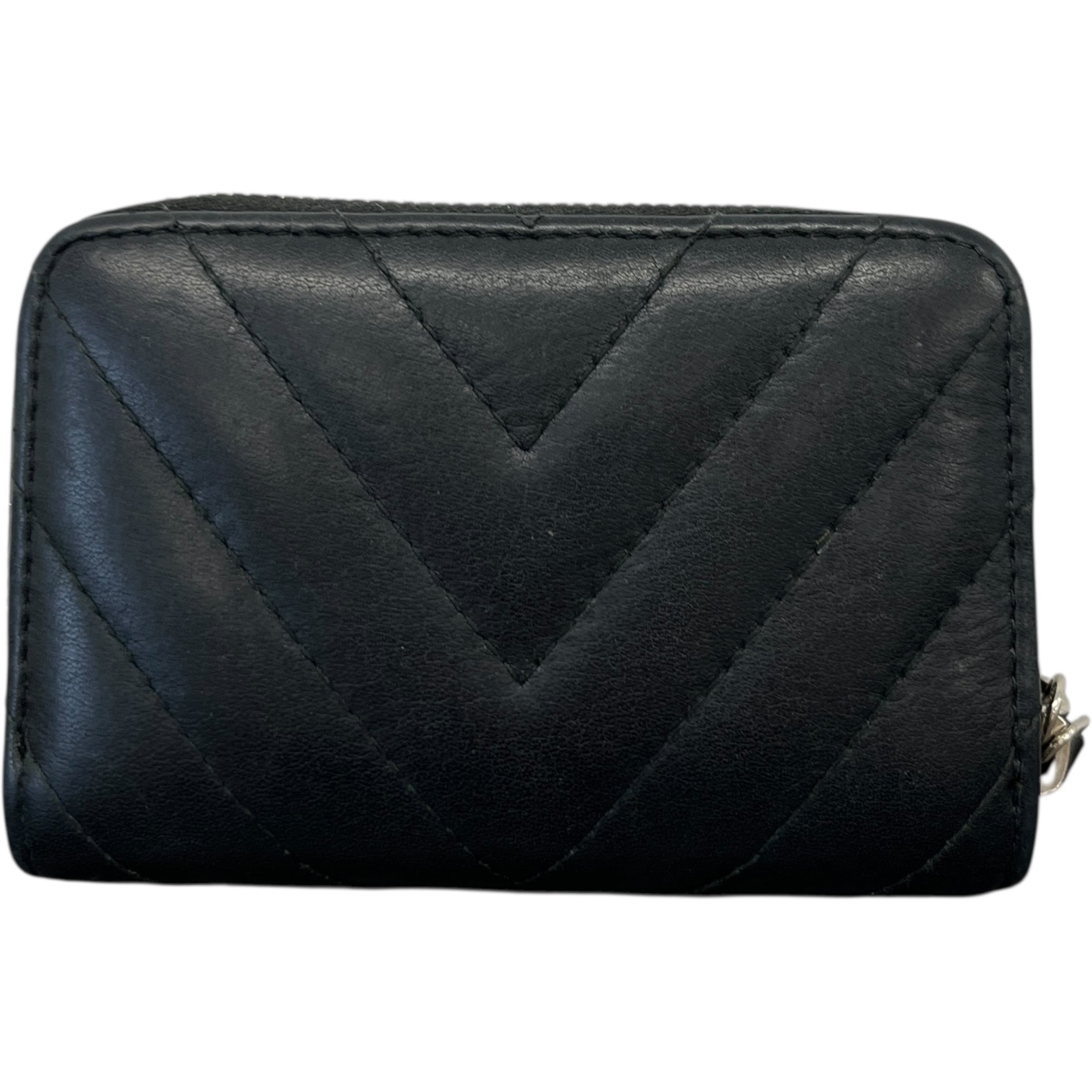 Women's Quilted Zip Around Tassel Purse Black