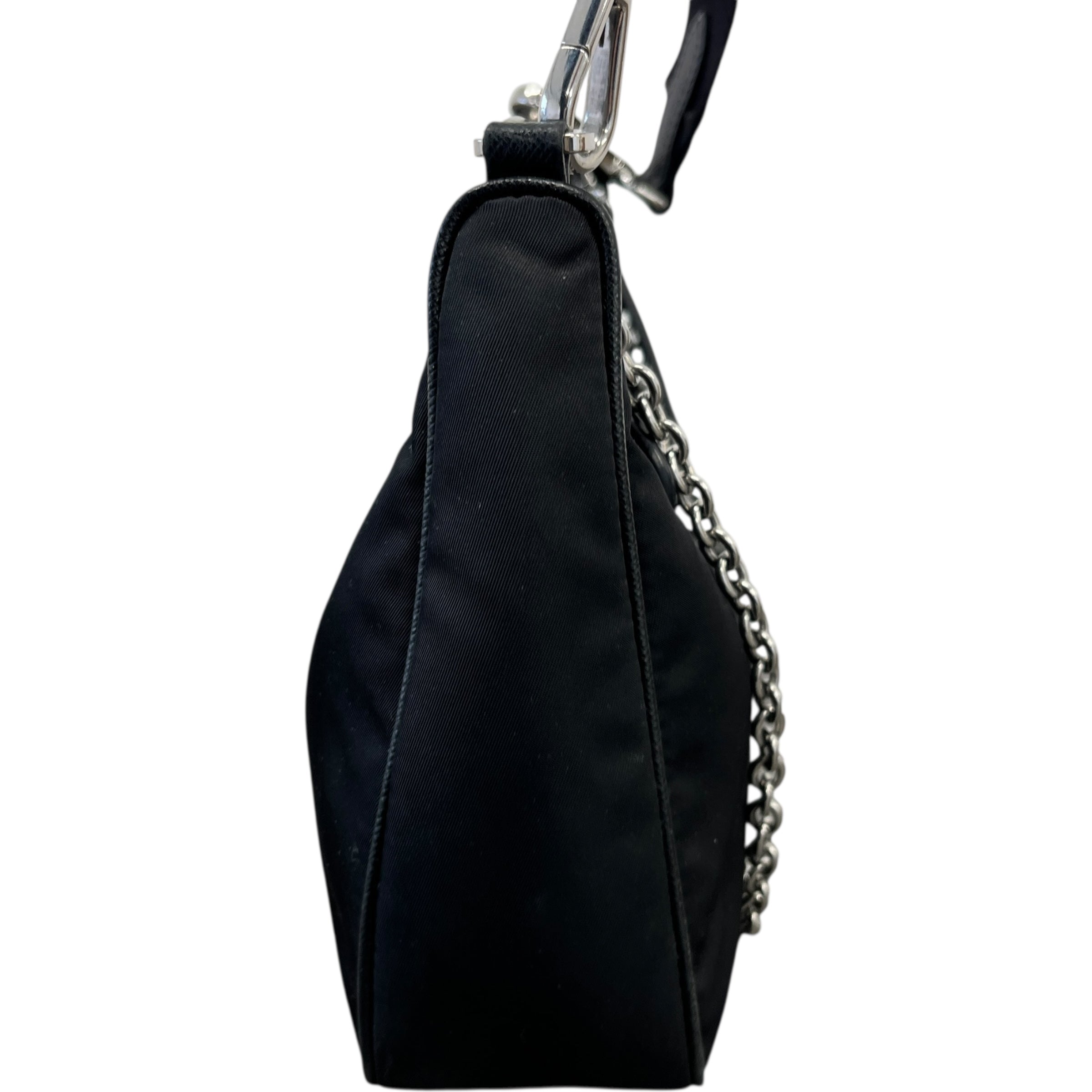 Women's Re-Edition 2005 Re-Nylon Handbag Black