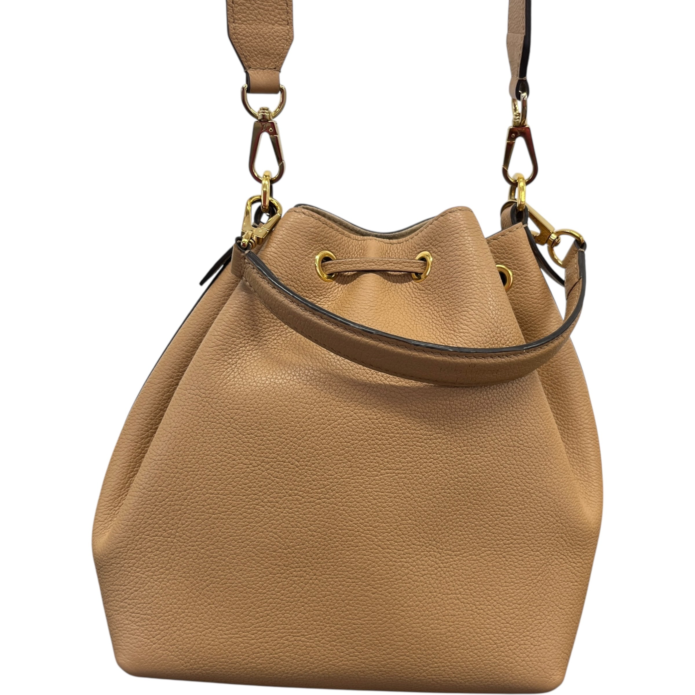 Women's Lock Me Bucket Bag Beige