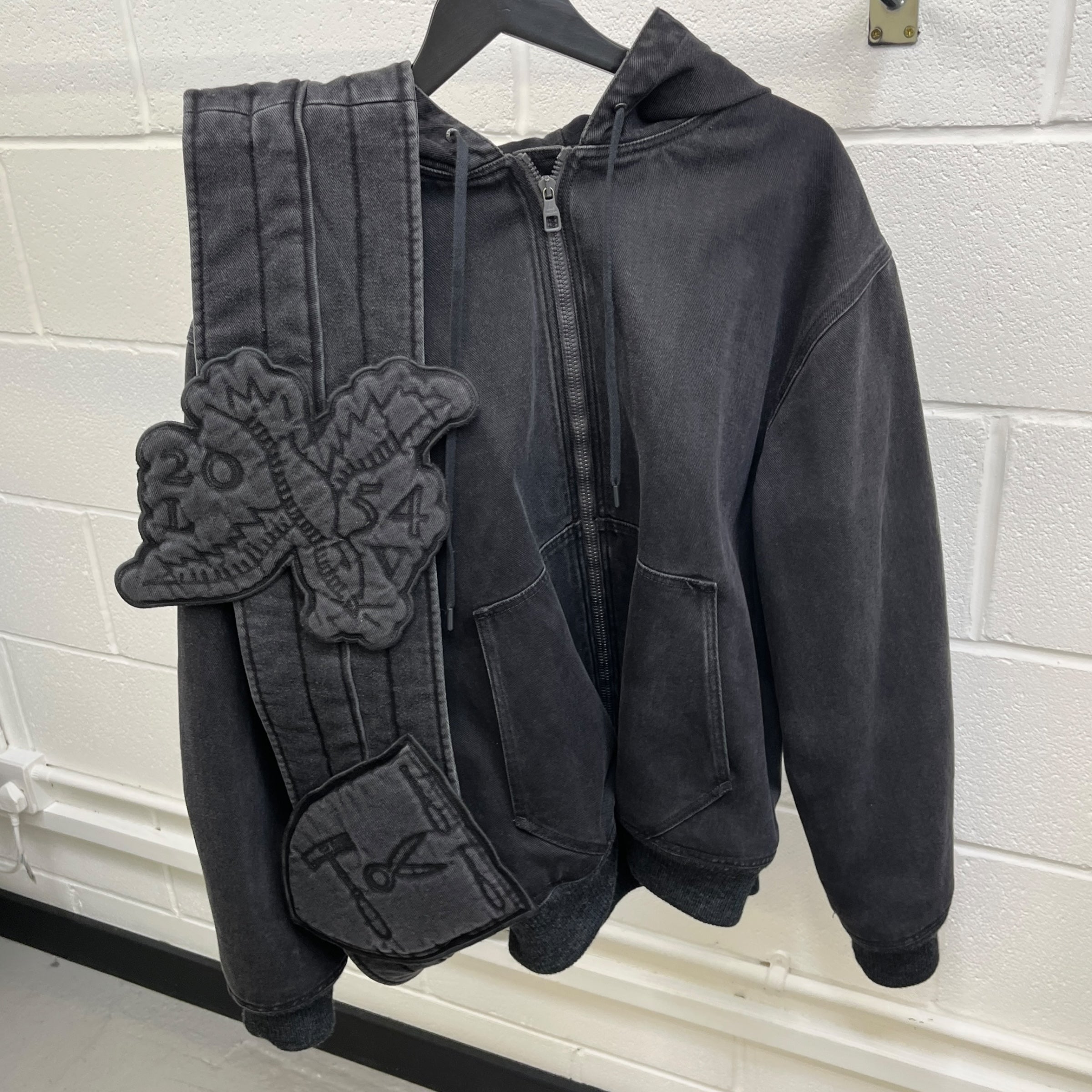 Men's Applique Detail Zip-Up Jacket Black Size IT 44 / XS