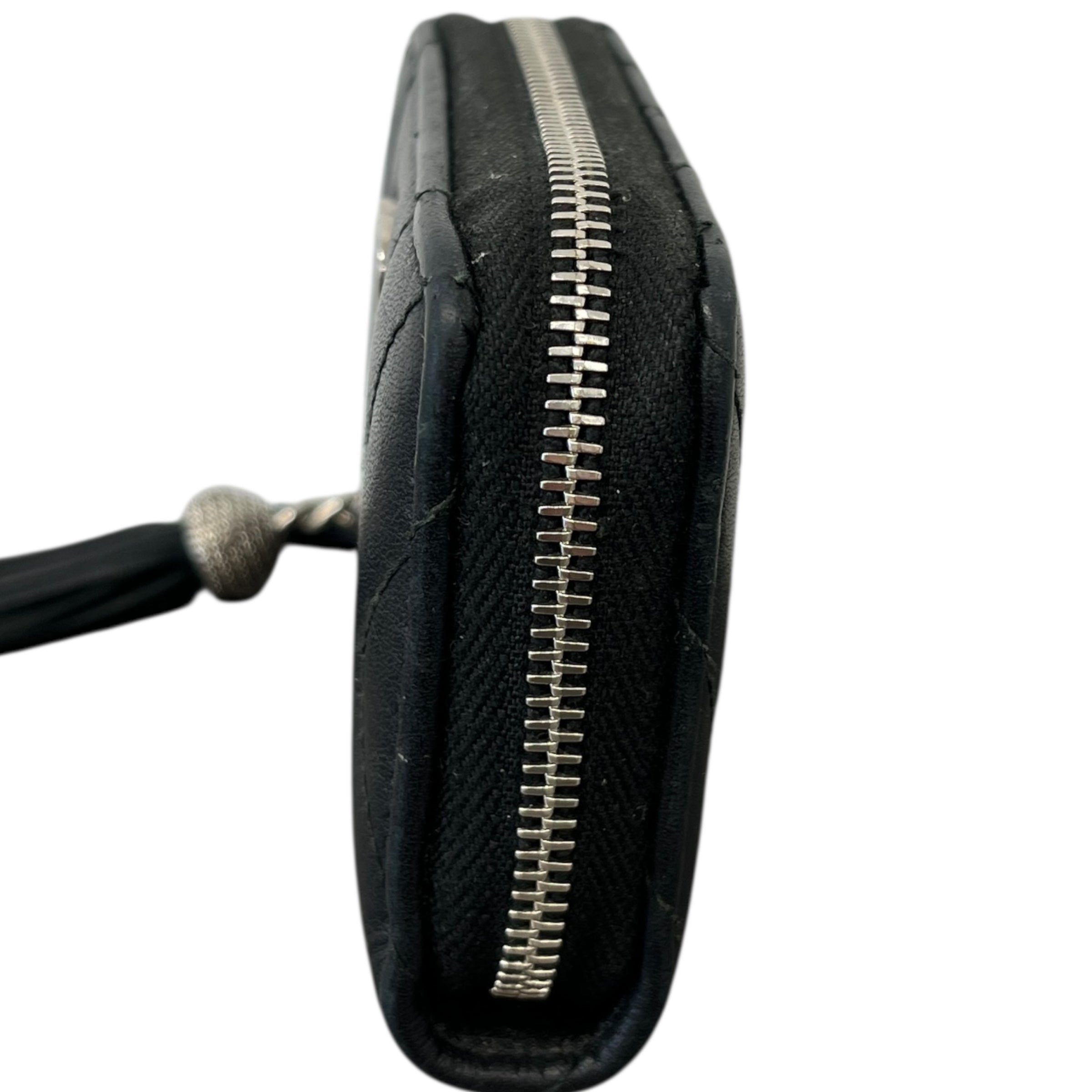 Women's Quilted Zip Around Tassel Purse Black