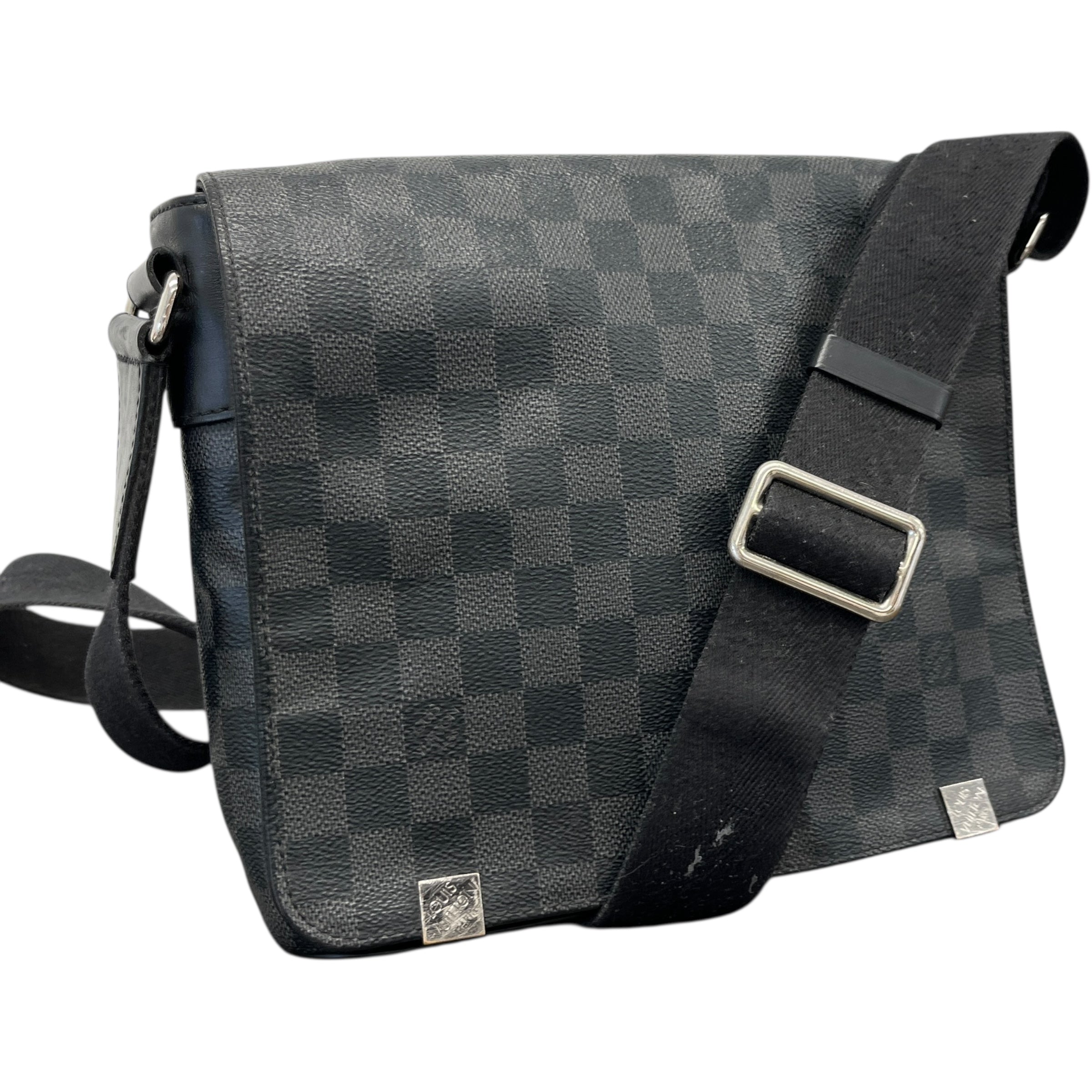 Men's Damier Graphite District Pm Messenger Bag Black