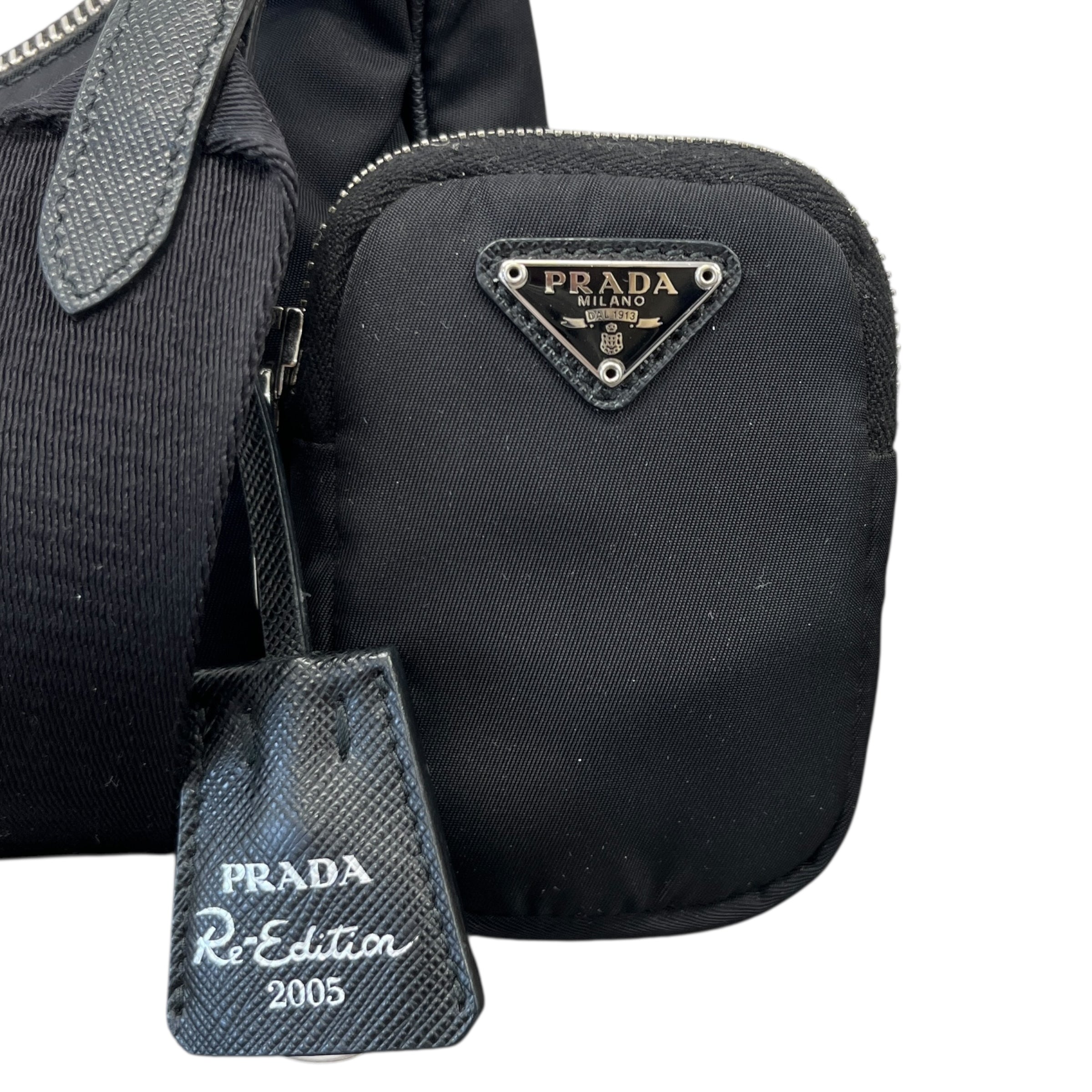 Women's Re-Edition 2005 Re-Nylon Handbag Black