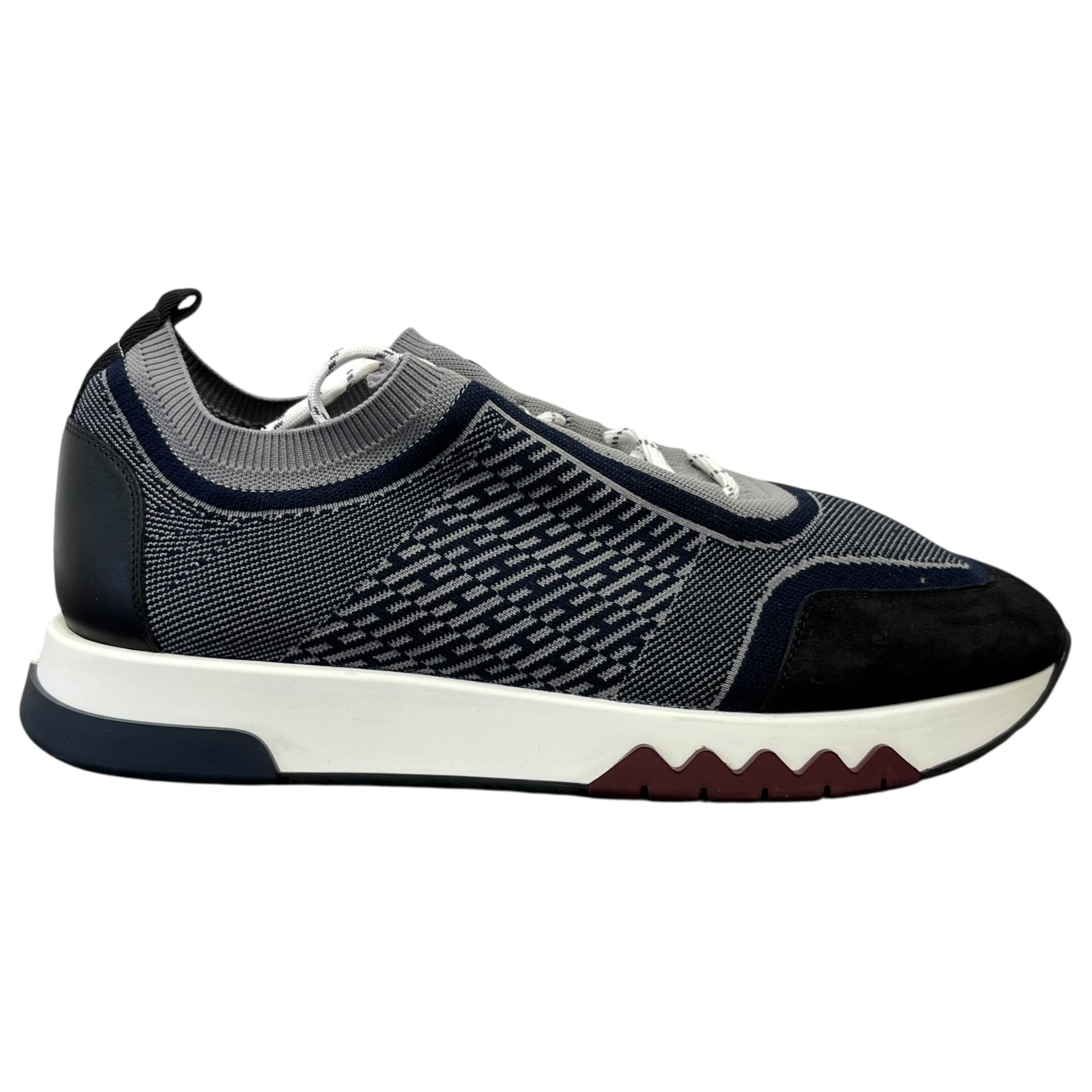Men's Addict Low Trainers Black Size EU 42.5 / UK 8.5