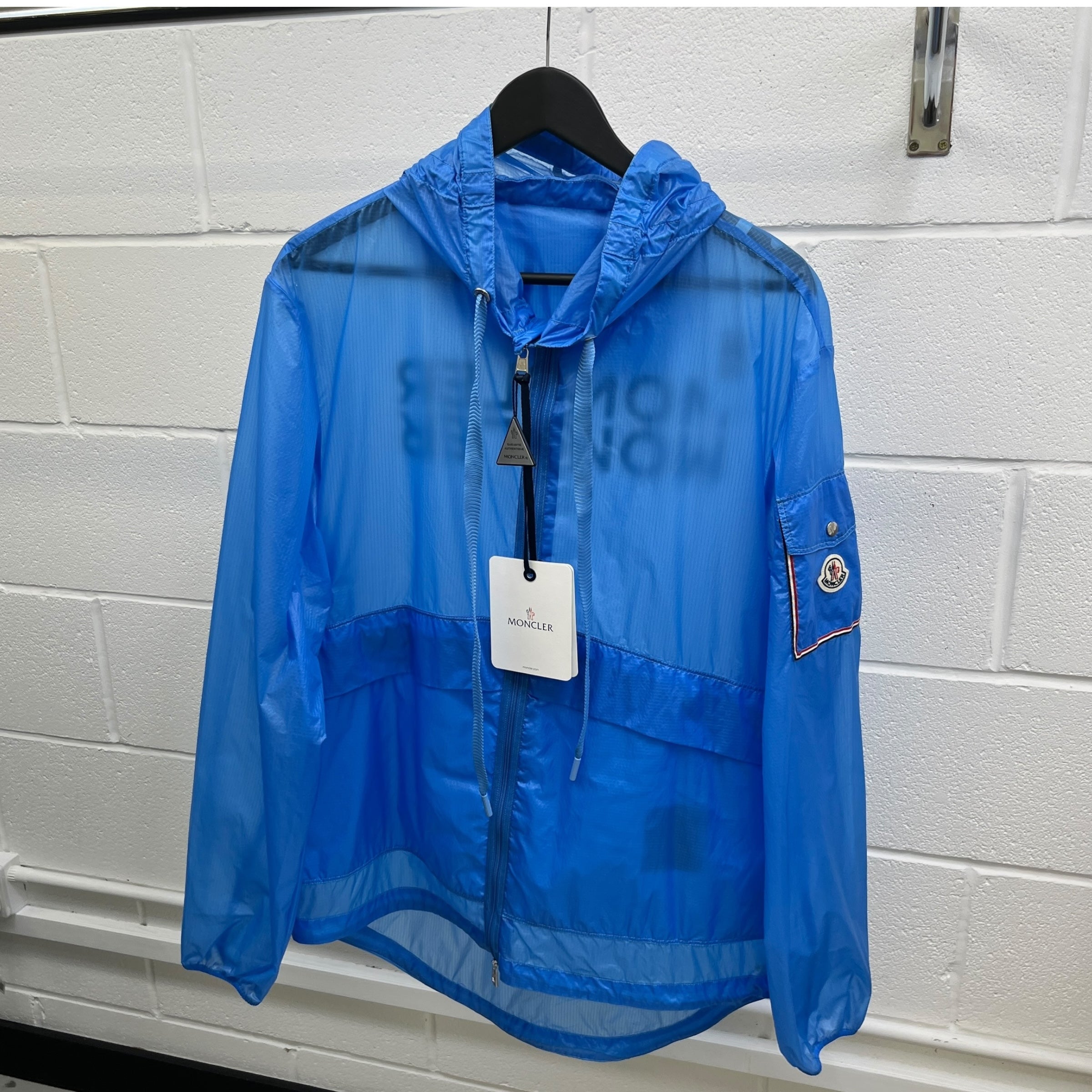 Men's Ebizo Windbreaker Blue Size 4 / XL