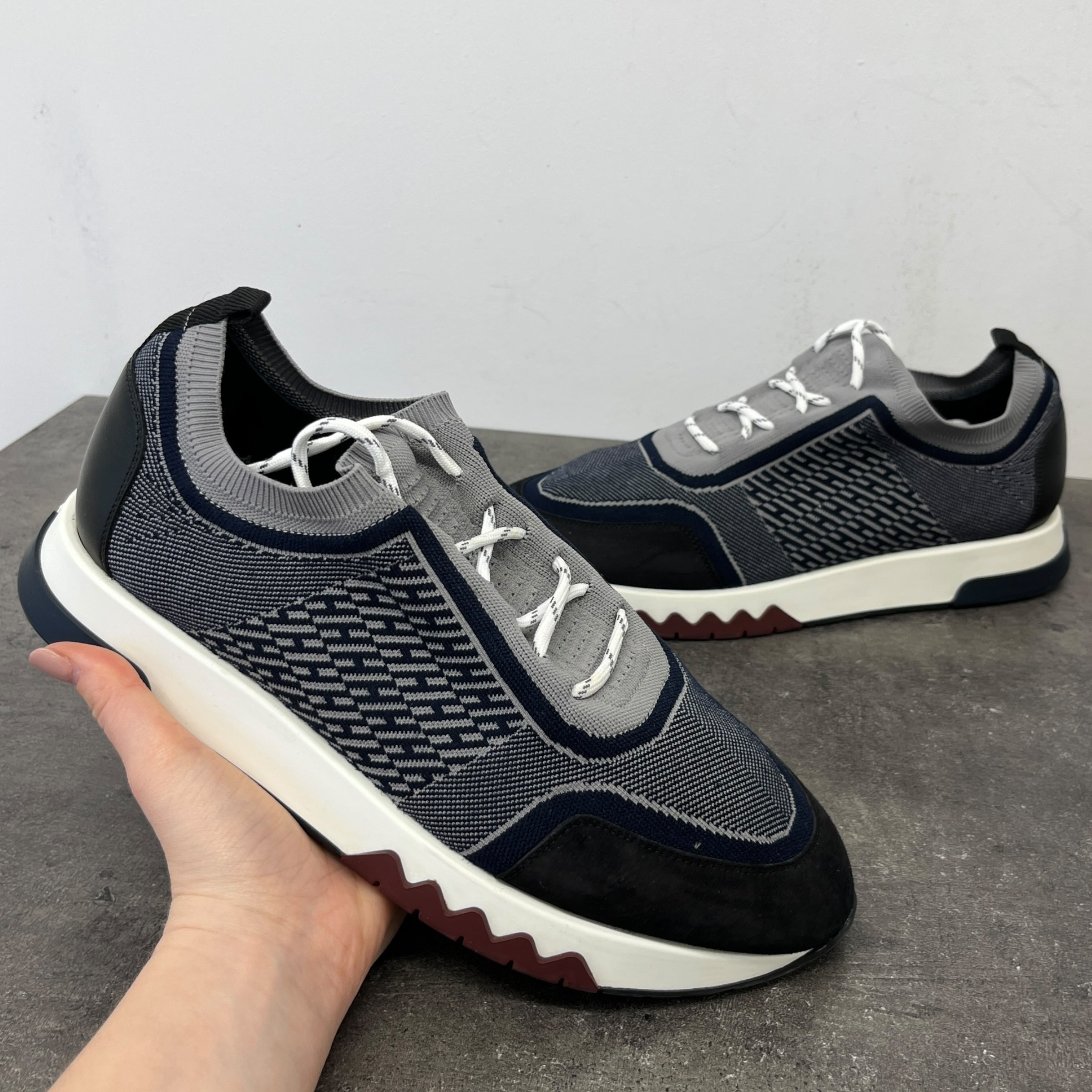 Men's Addict Low Trainers Black Size EU 42.5 / UK 8.5
