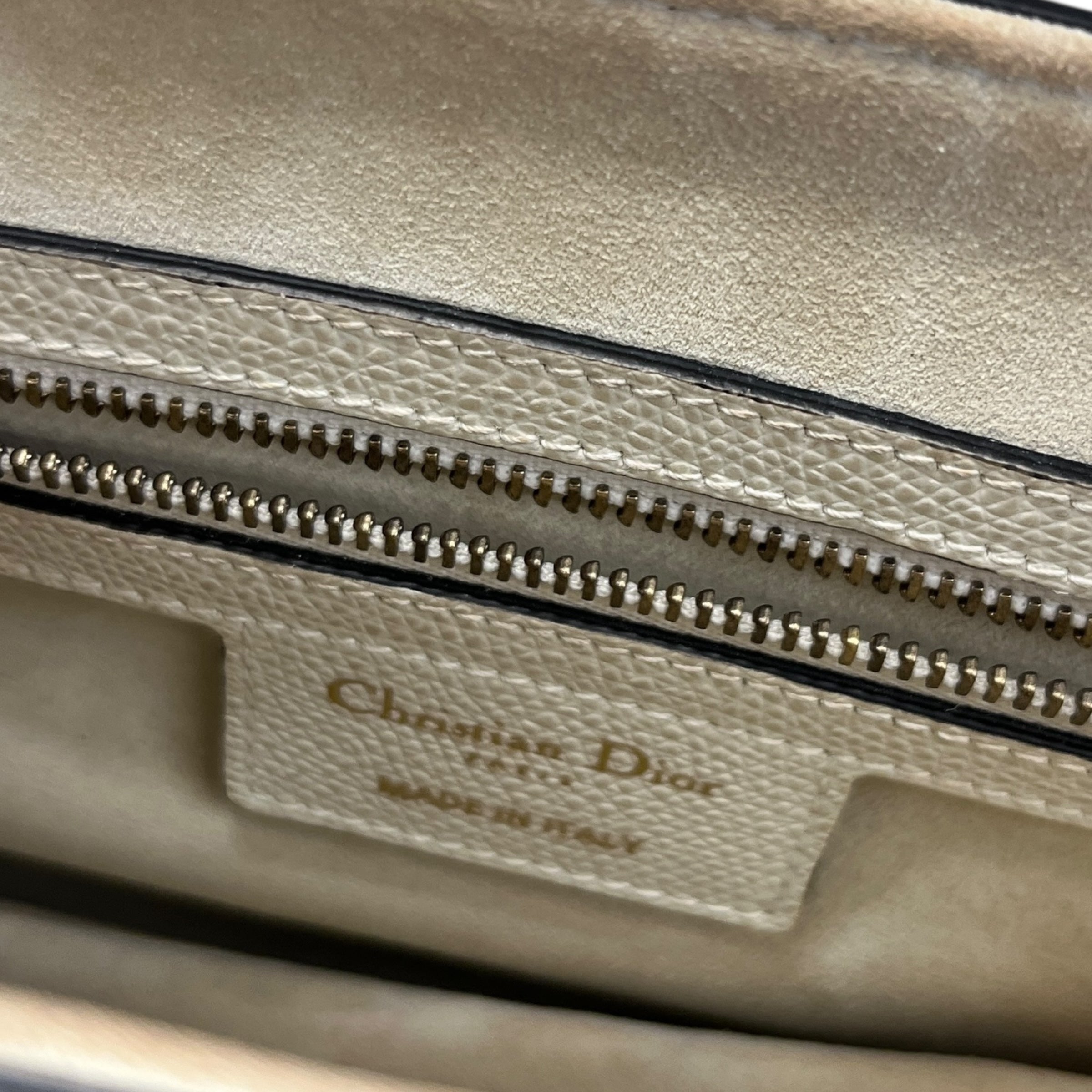 Women's Saddle Bag Cream