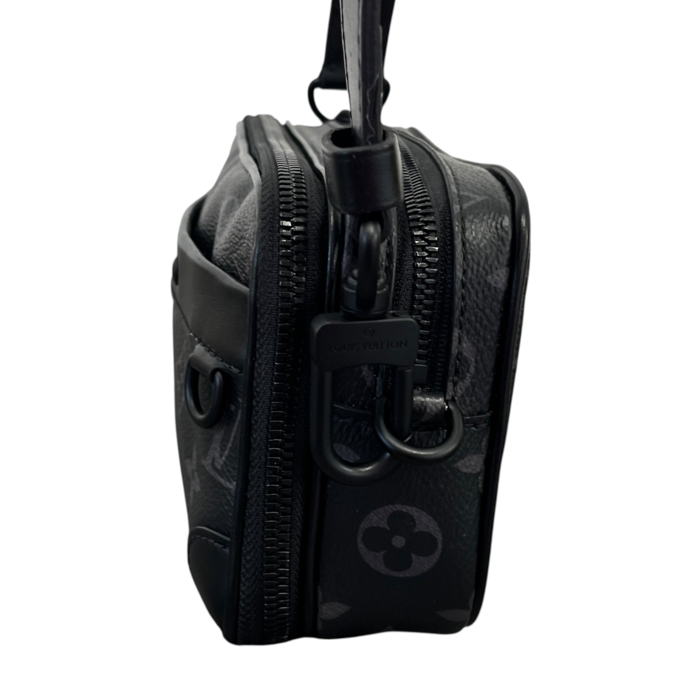 Men's Monogram Eclipse Alpha Wearable Wallet Messenger Bag Black