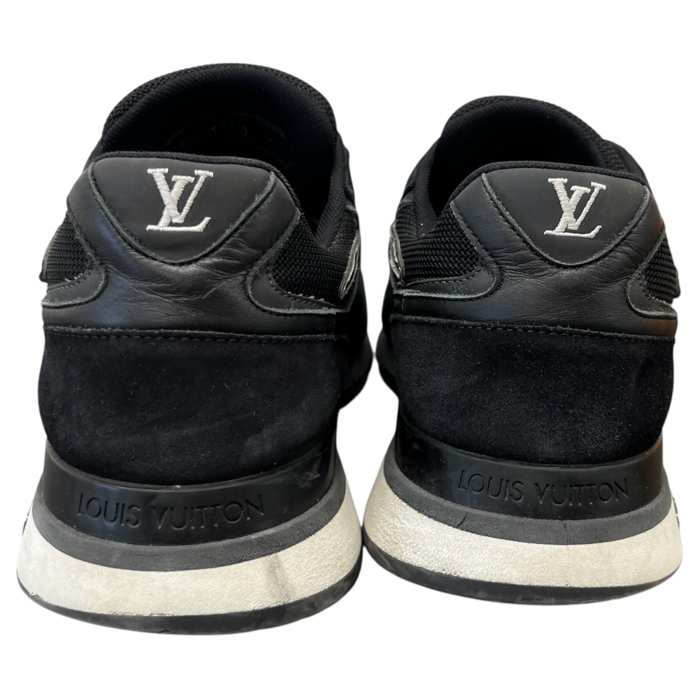 Men's Run Away Low Trainers Black Size EU 42.5 / UK 8.5