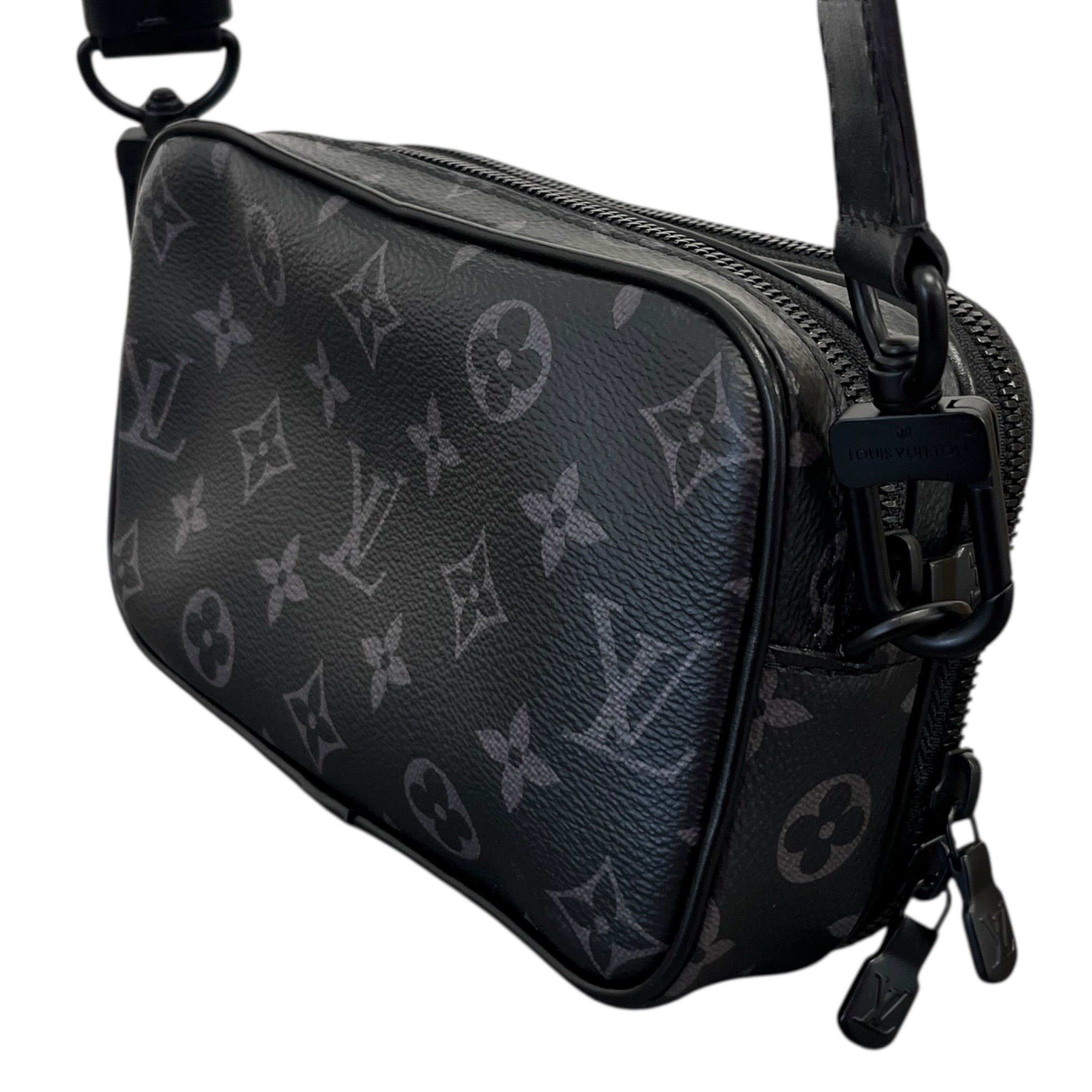 Men's Monogram Eclipse Alpha Wearable Wallet Messenger Bag Black